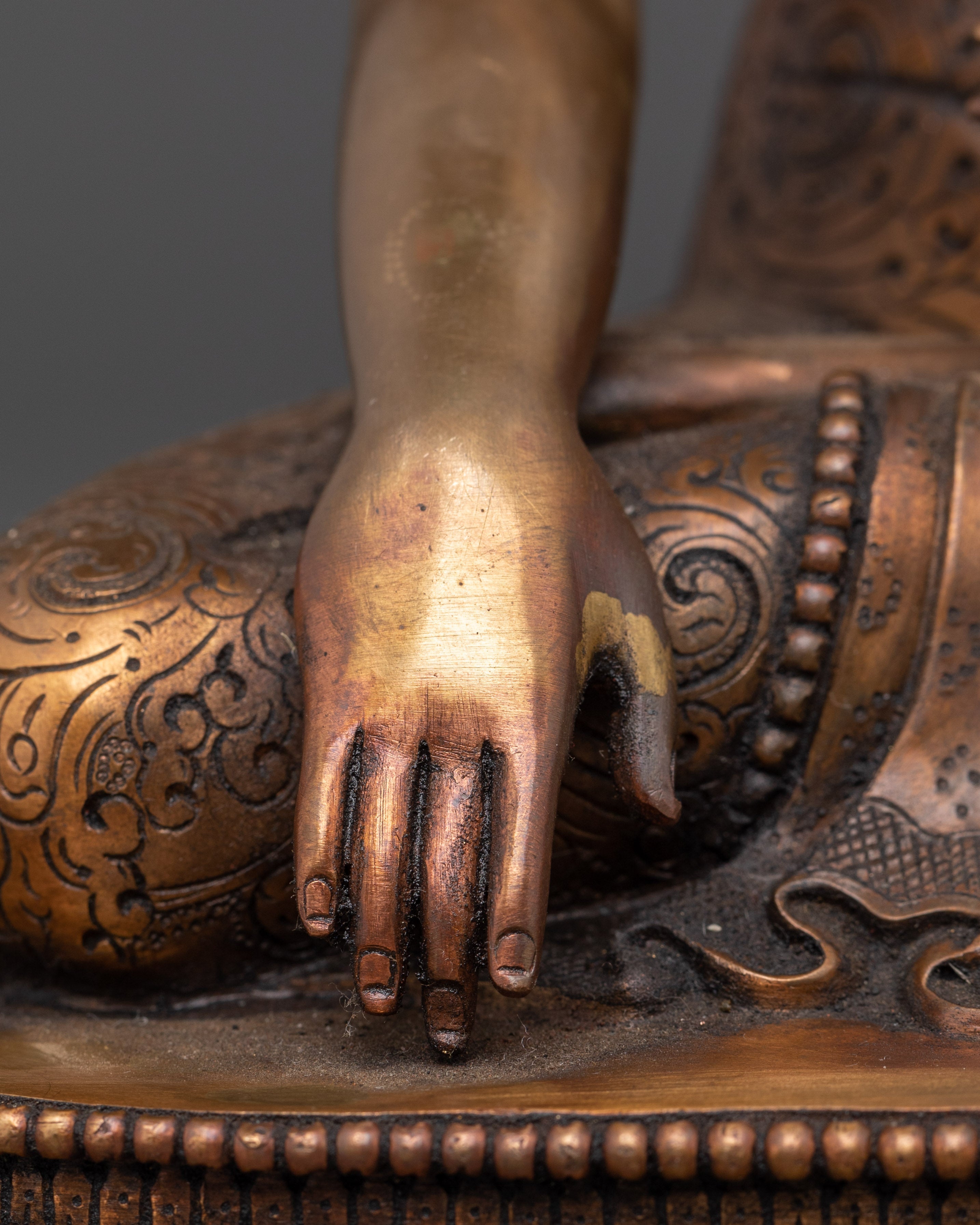 Traditional Gautama Buddha Statue | The Sage of Shakyas