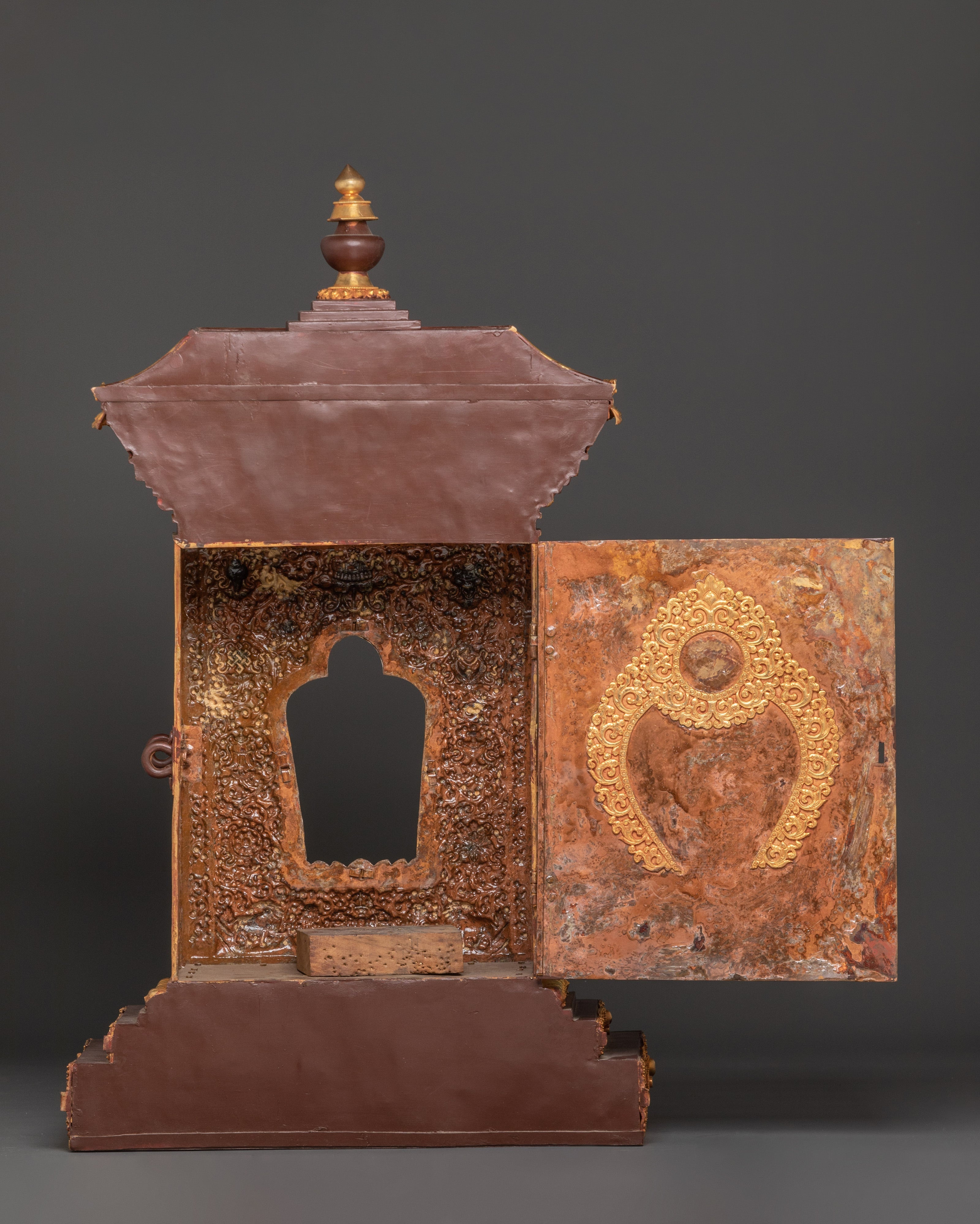 Buddhist Shrine Ghau Box | Kalachakra Altar Reliquary