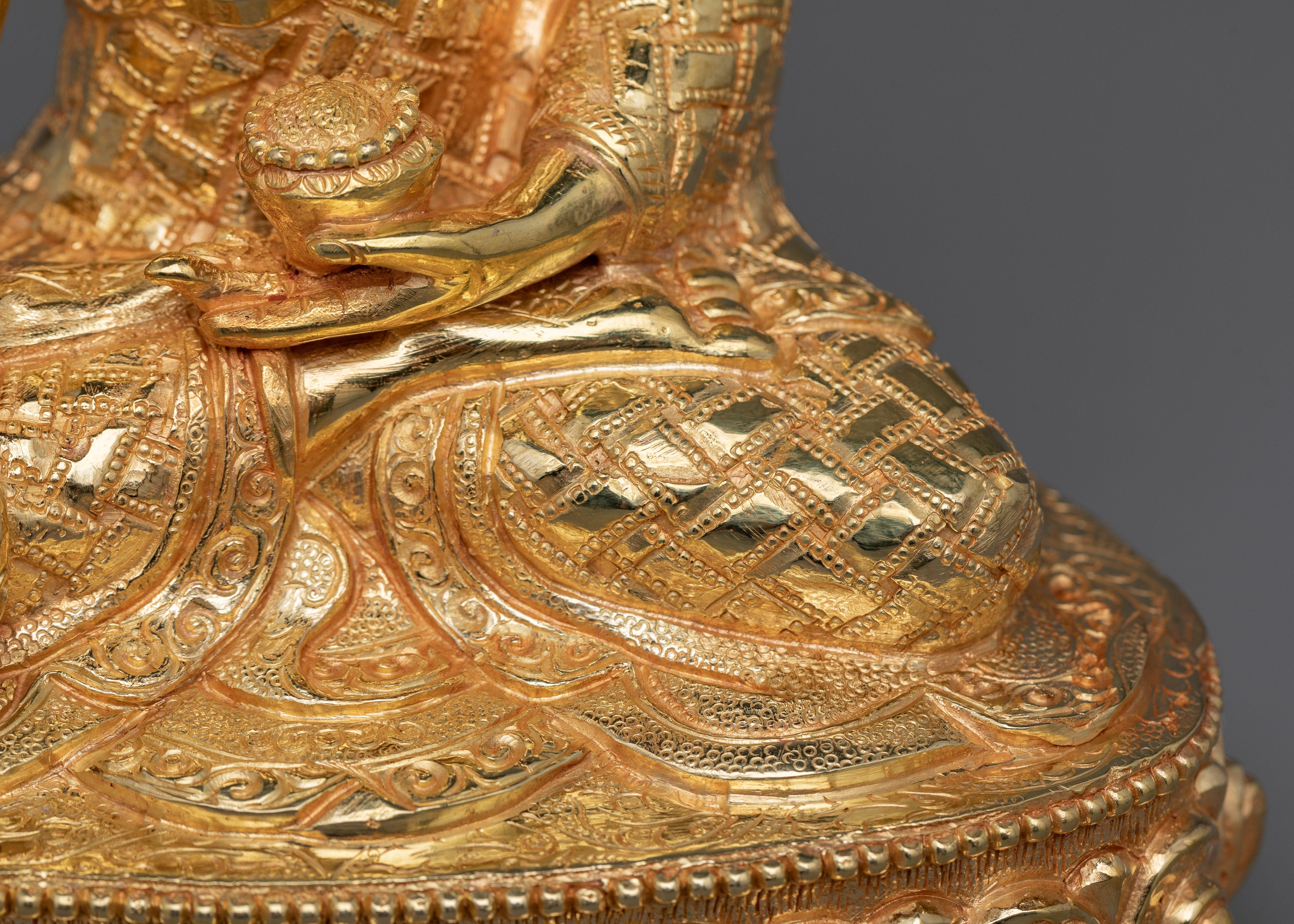 Nepalese Handmade Statue of Shakyamuni Buddha | 24k Gold Gilded
