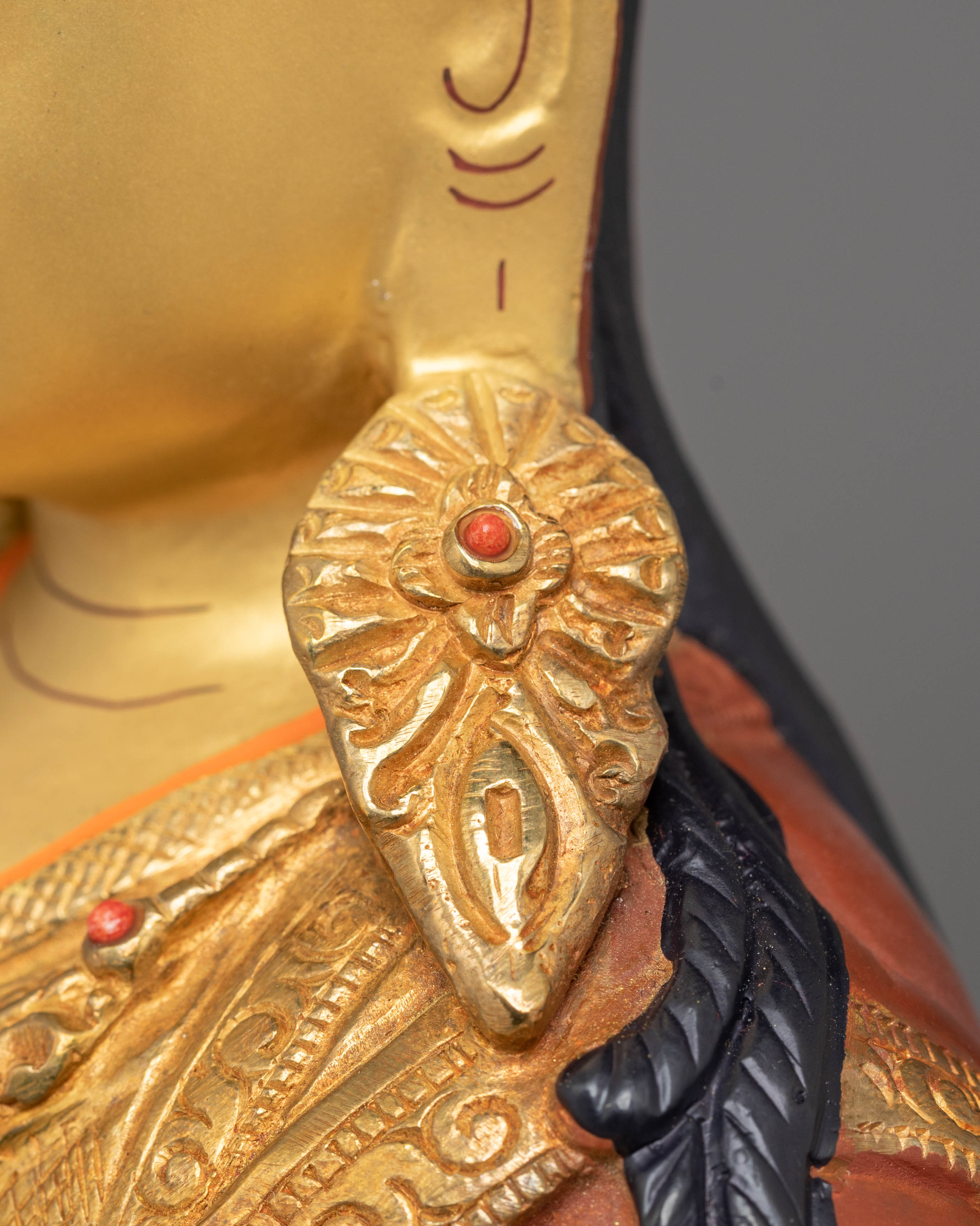 Guru Gyalpo Golden Statue | The Precious Master