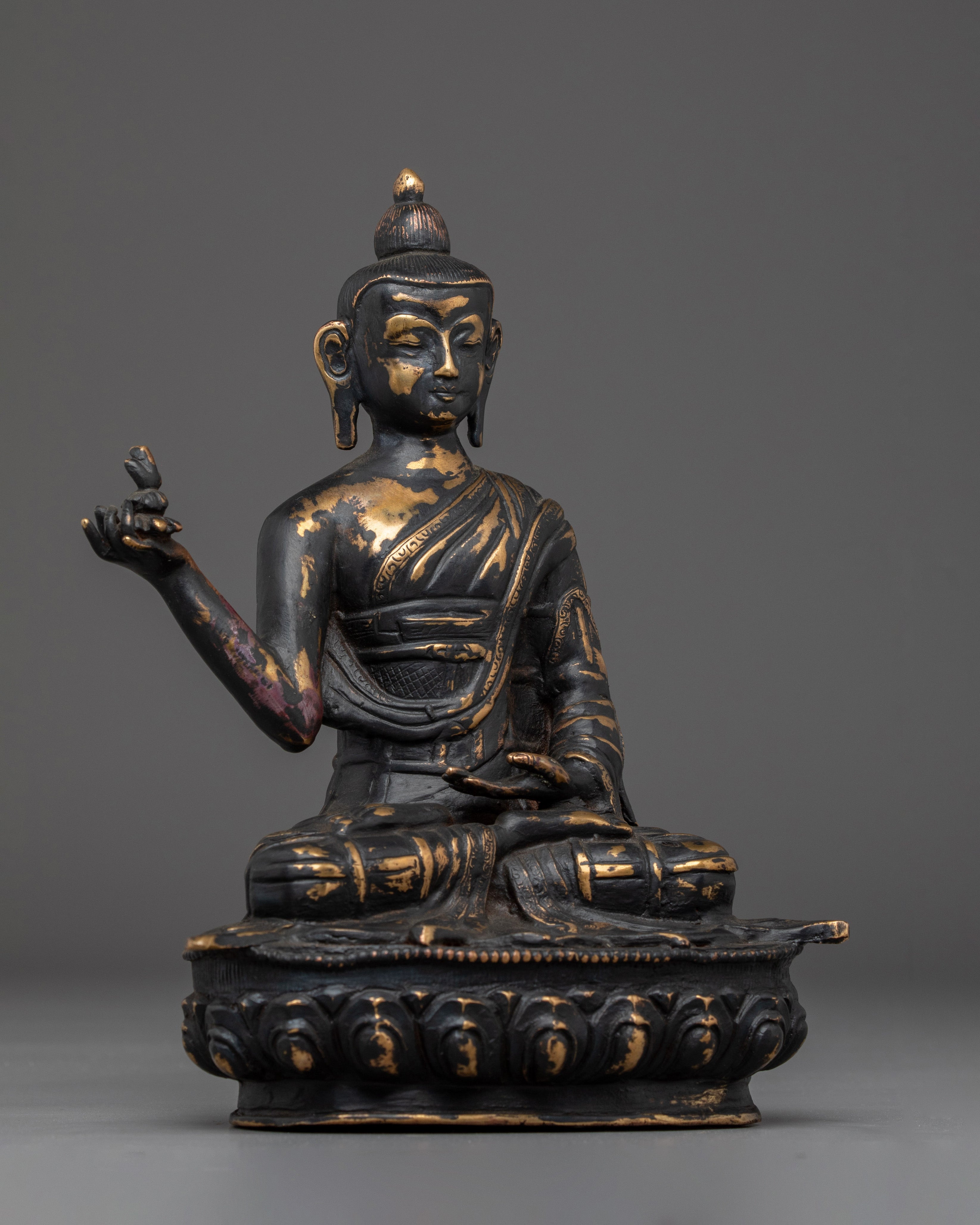 Handmade Tranquil Buddha Statue | Antique Finish Copper Meditation Sculpture
