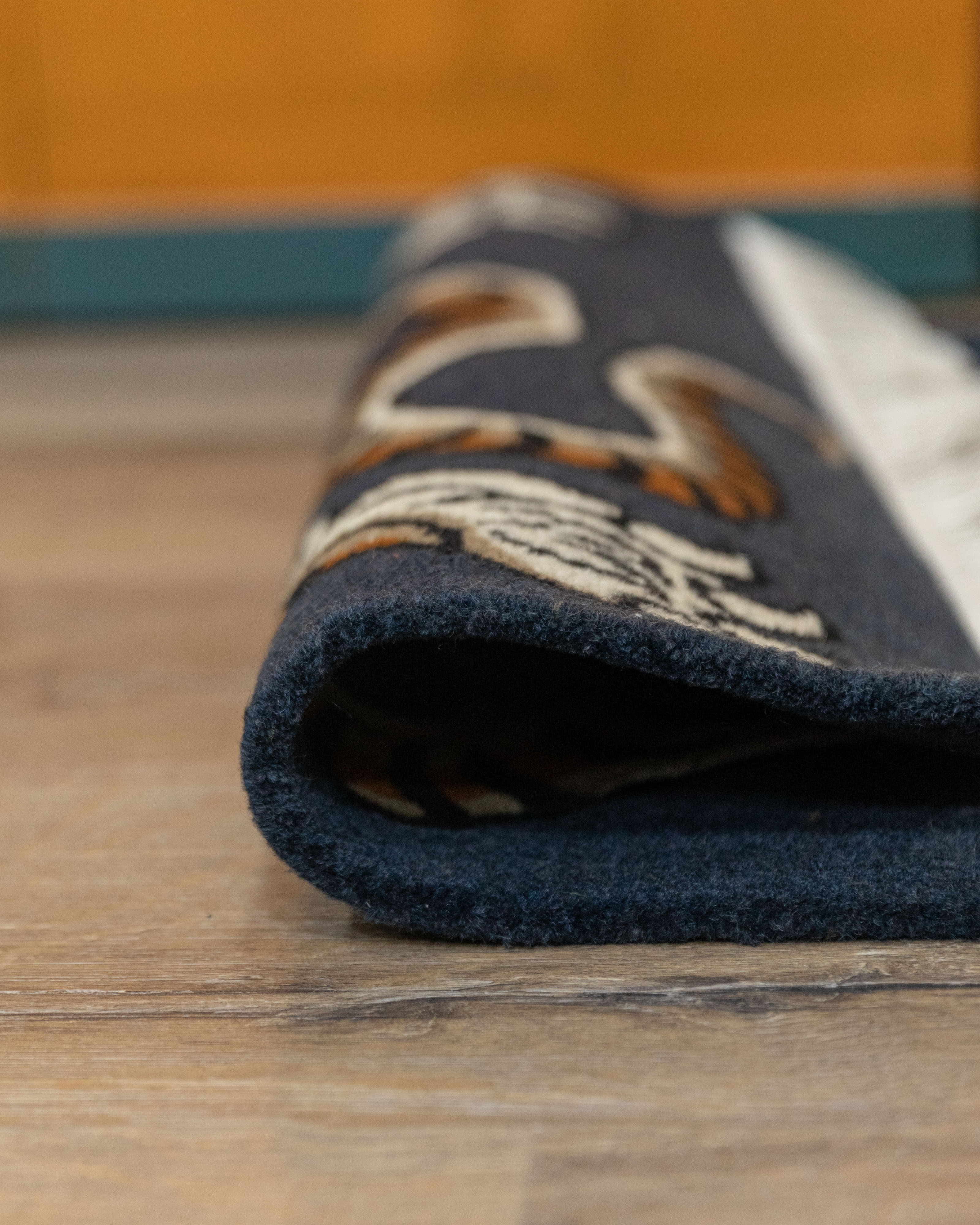 Tibetan Rug 100 Knot Carpet | Handwoven Wool Tiger Design