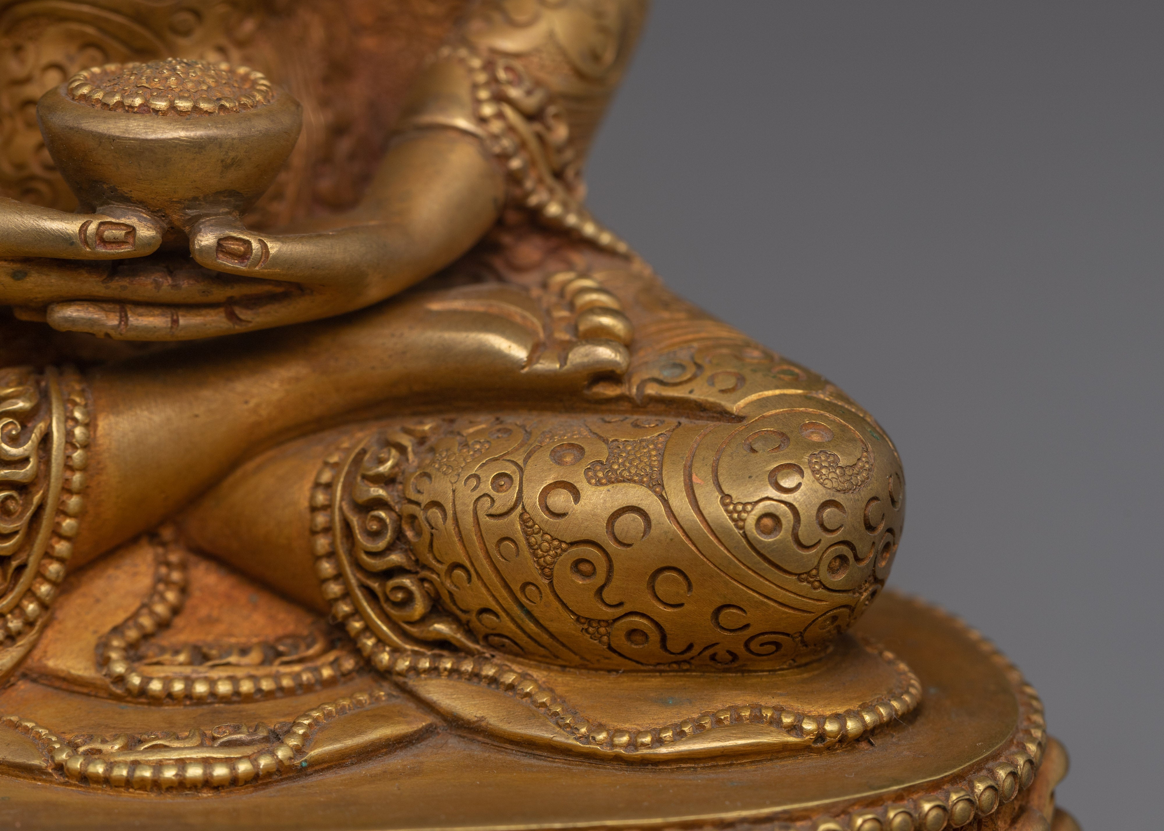 Amitabha Buddha Statue for Meditation Spaces | Divine Buddha for Peace