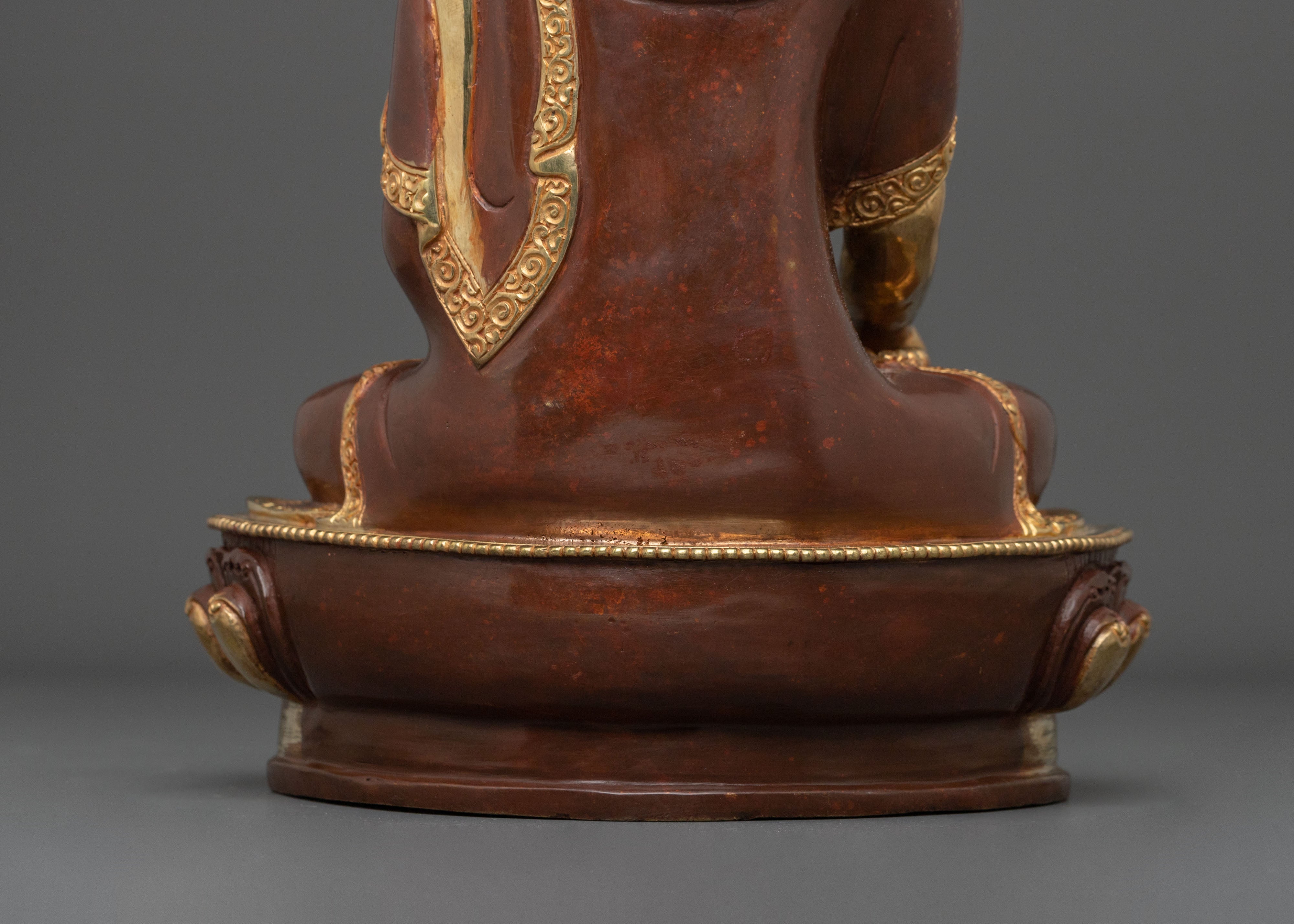 Traditional Siddhartha Gautama Sacred Statue | Symbol of Enlightenment