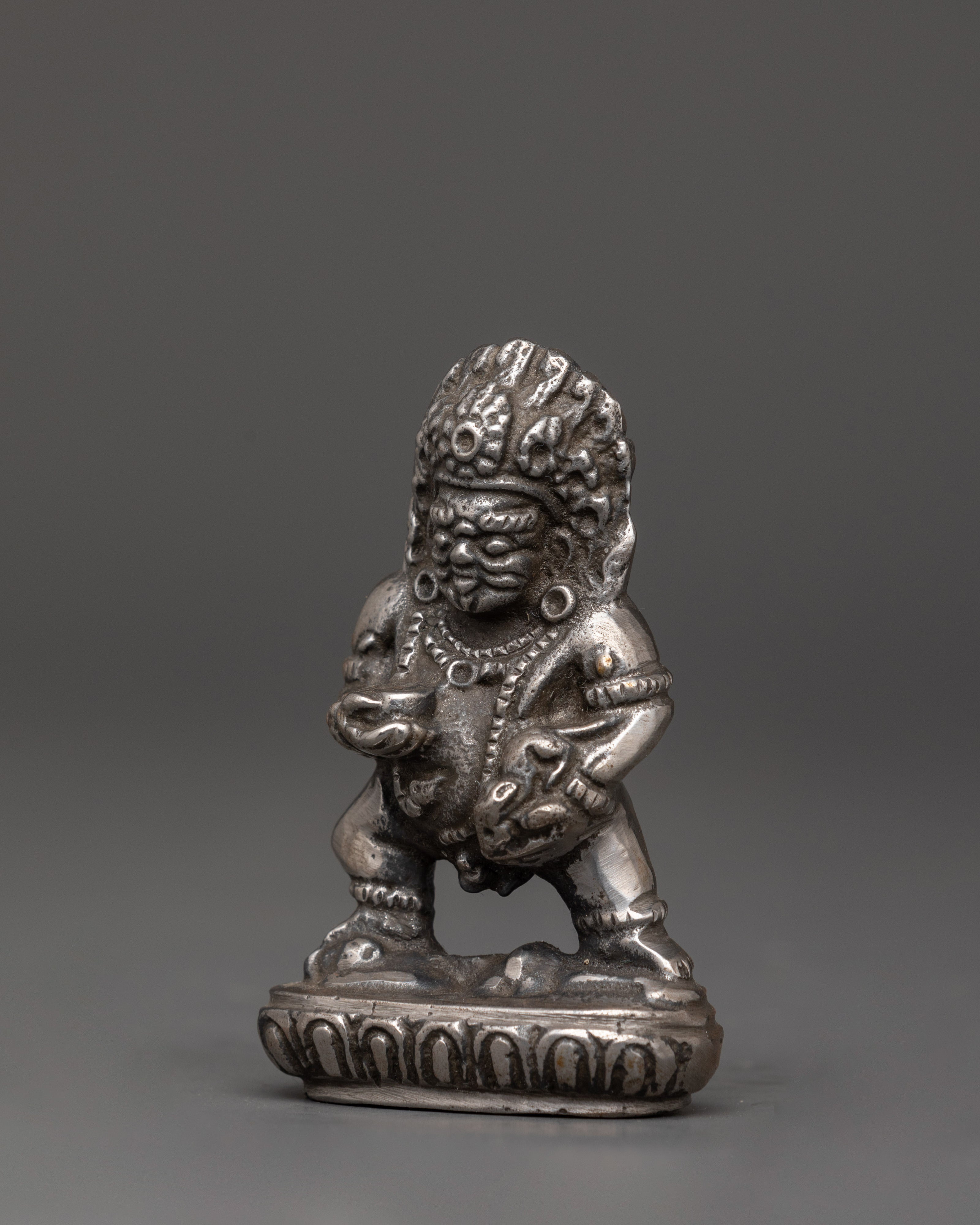 Iron Black Dzambhala statue | Tibetan God of Wealth & Protection