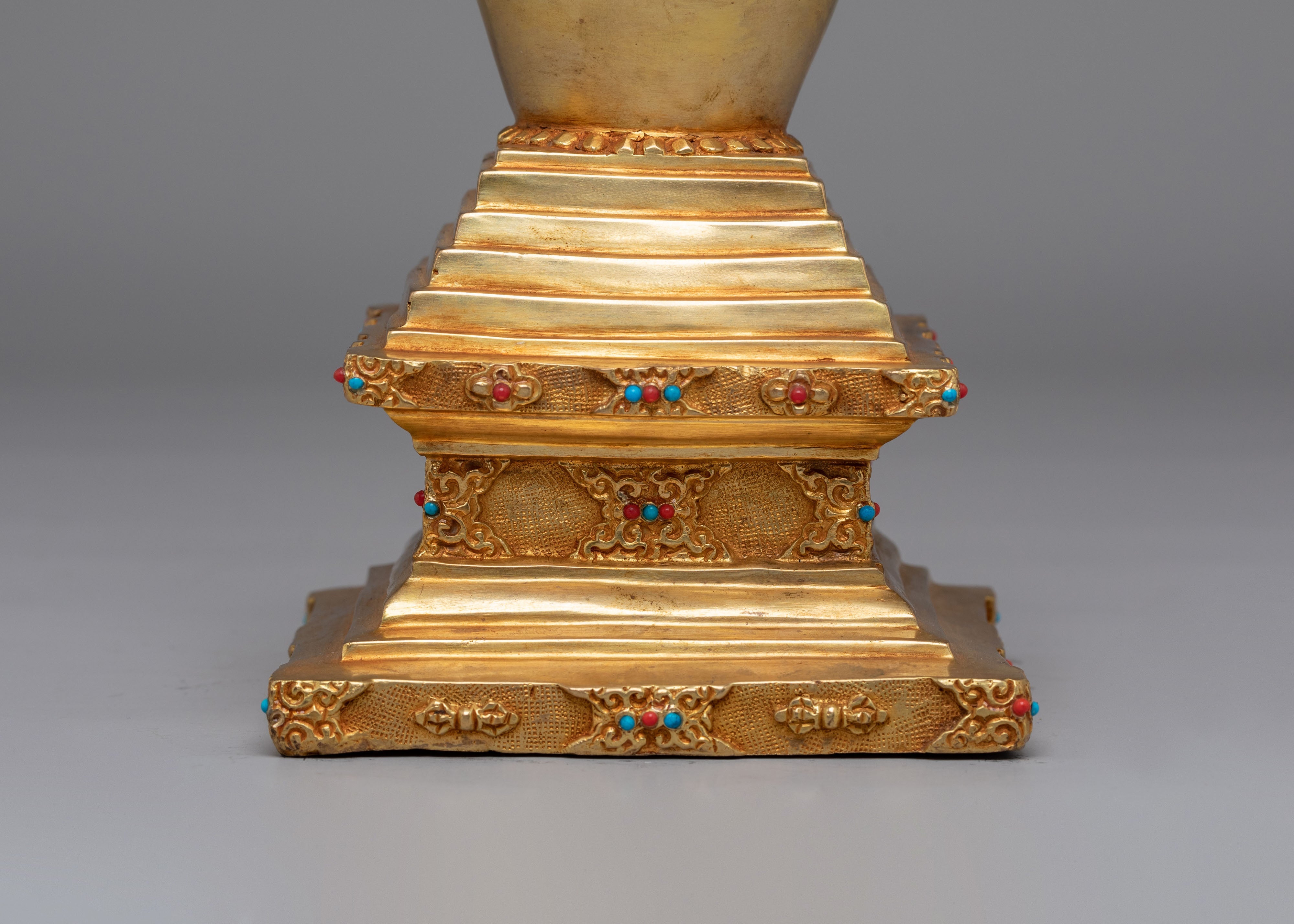 Traditional Altar Enlightenment Stupa | Buddhist Sculpture for Meditation