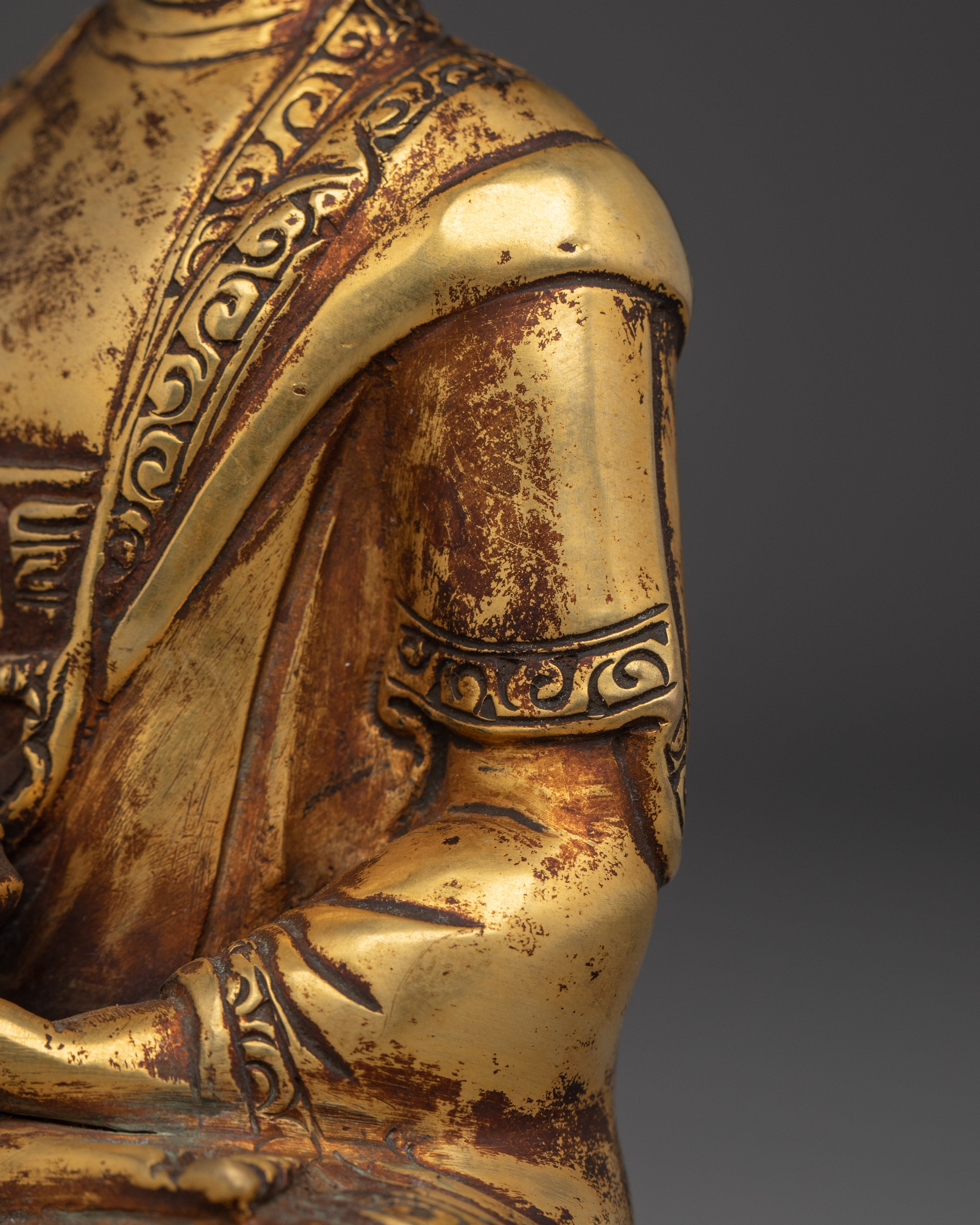 Golden Gautama Buddha with Antique Finish Statue for Spirituality