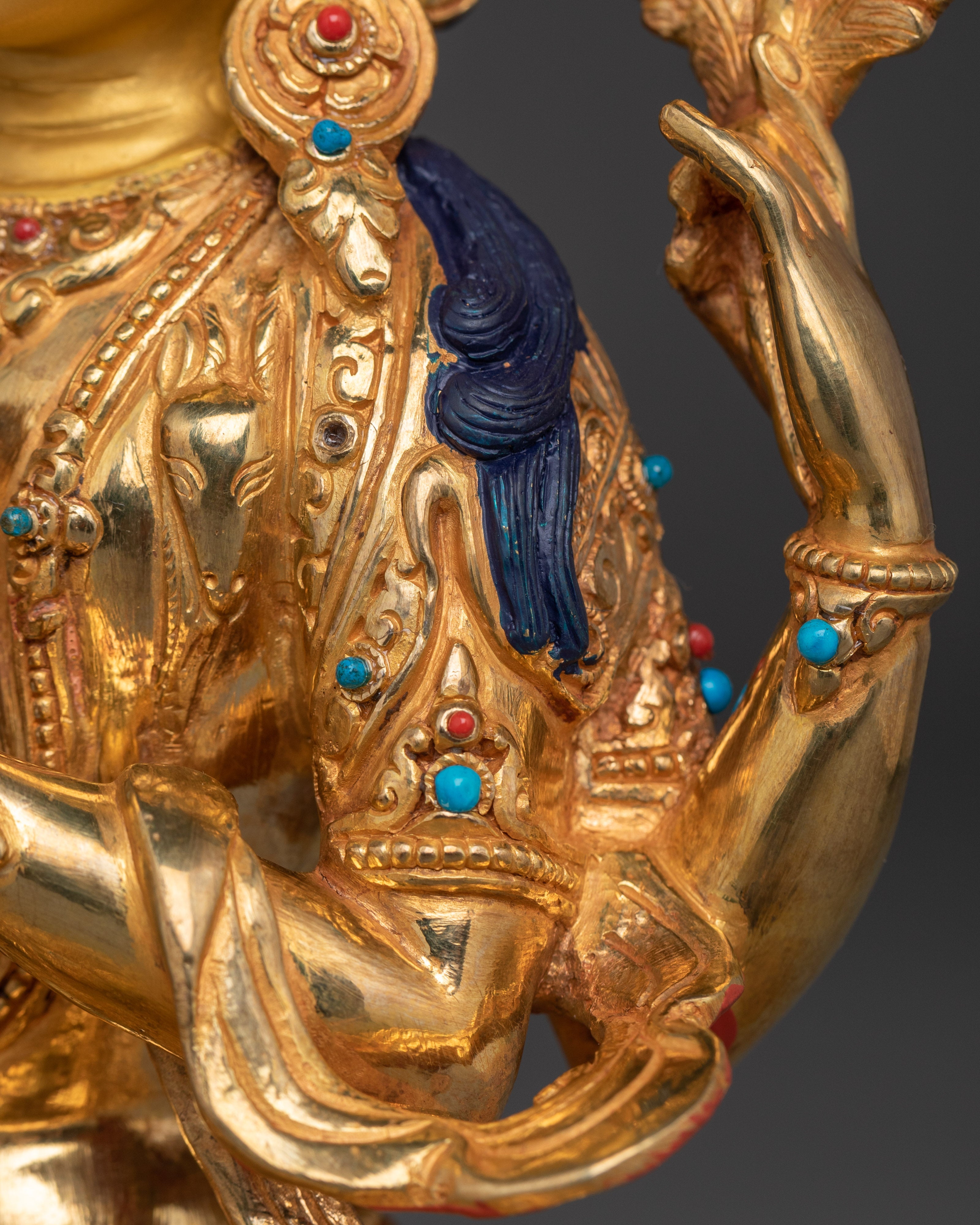 Compassion God Chenrezig Statue | Avalokiteshvara Golden Figurine