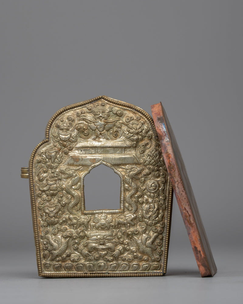 Buddhist Protection Amulet Ghau Box | Sacred Shrine Artifact for Meditation