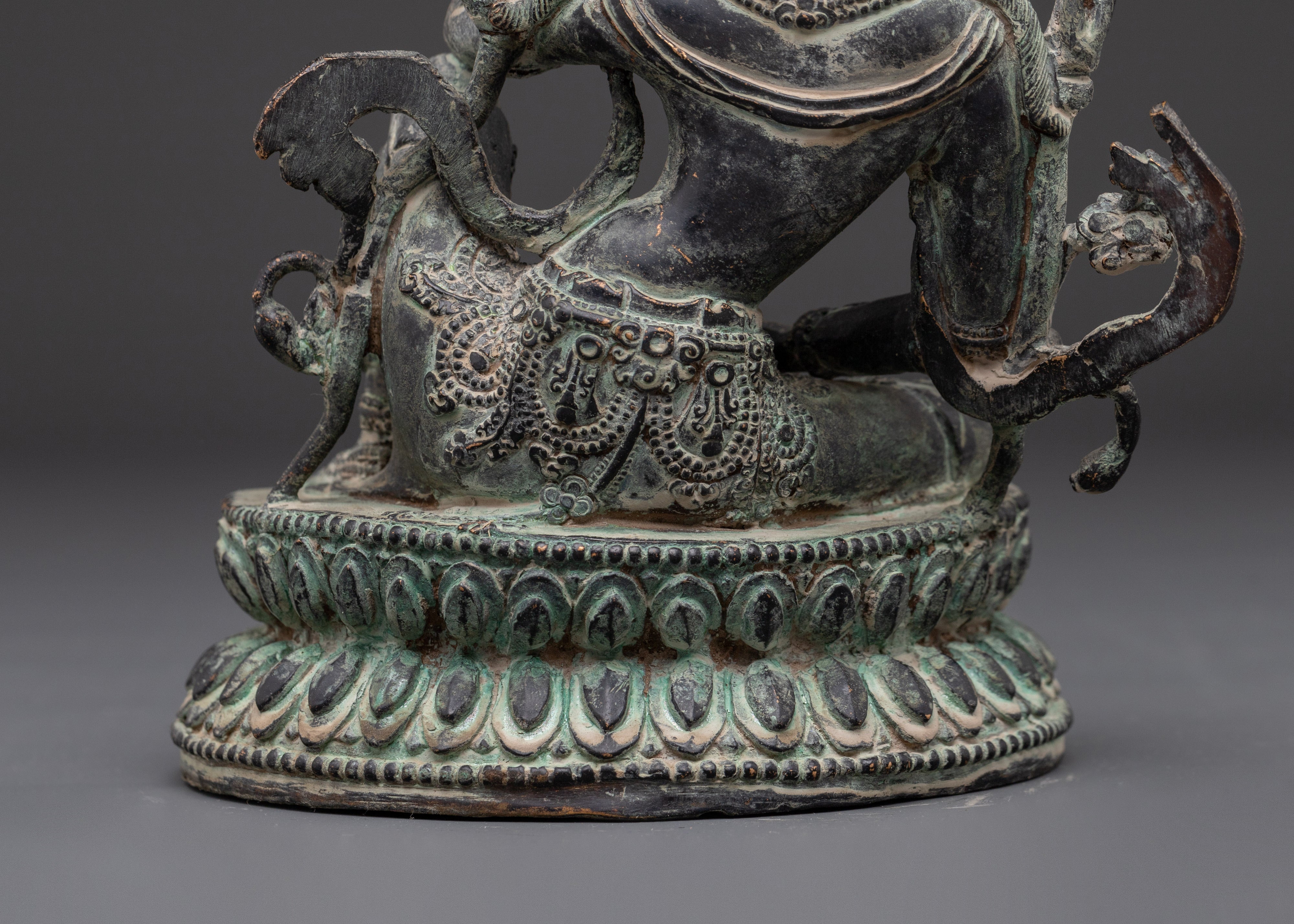 Guanyin | Spiritual Altar Décor
