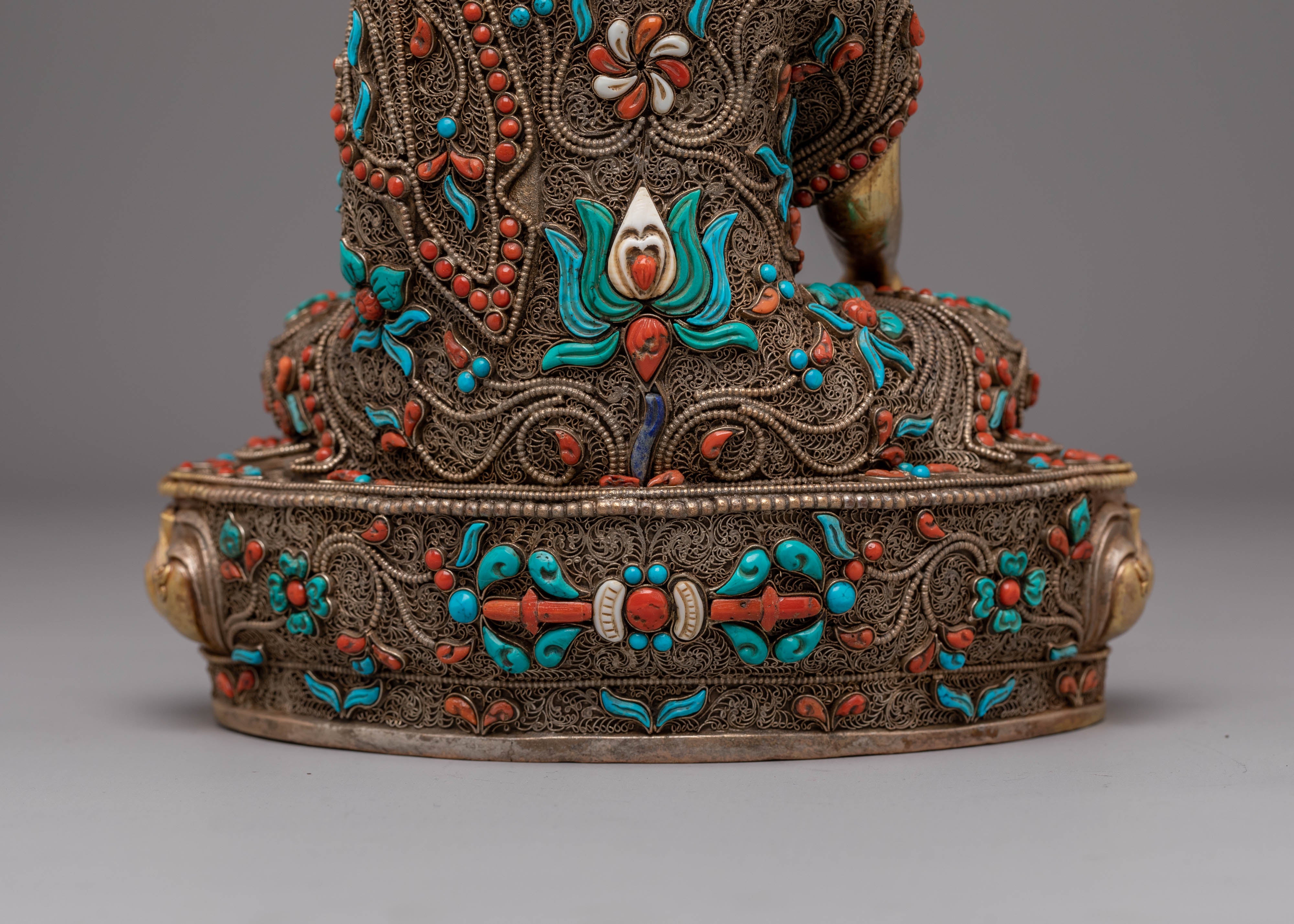 Handmade Buddha Shakyamuni Decor Statue | Tibetan Buddha Statue