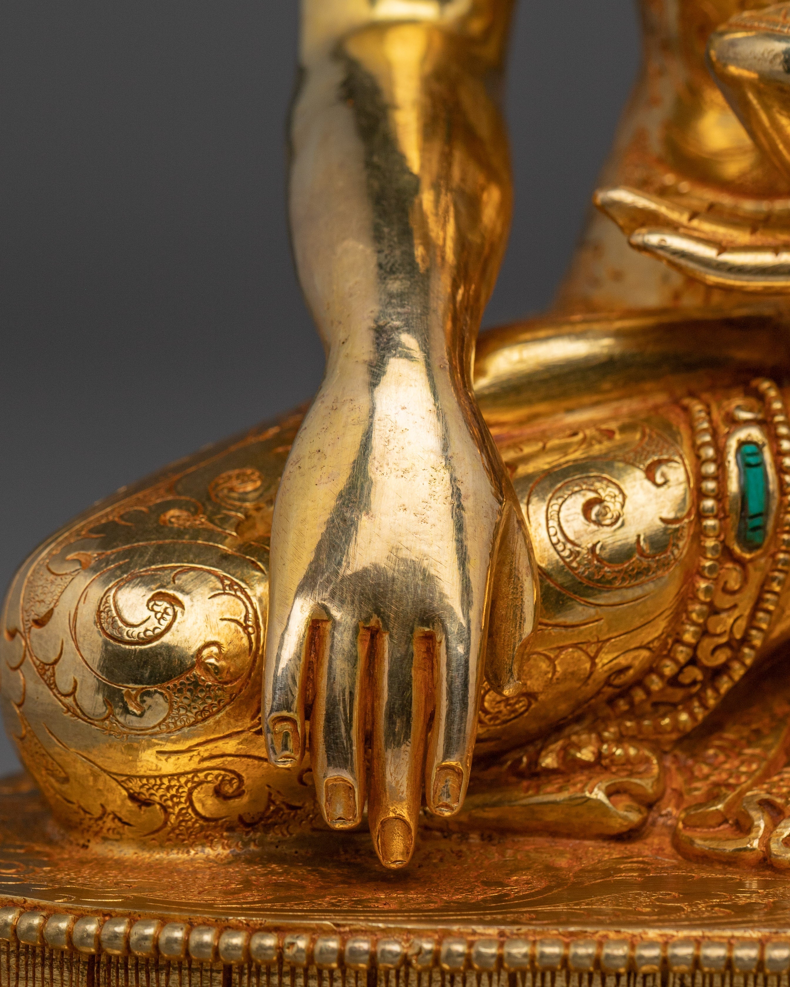 Mindfulness Statue of Shakyamuni Buddha | Dharma Buddha for Peace