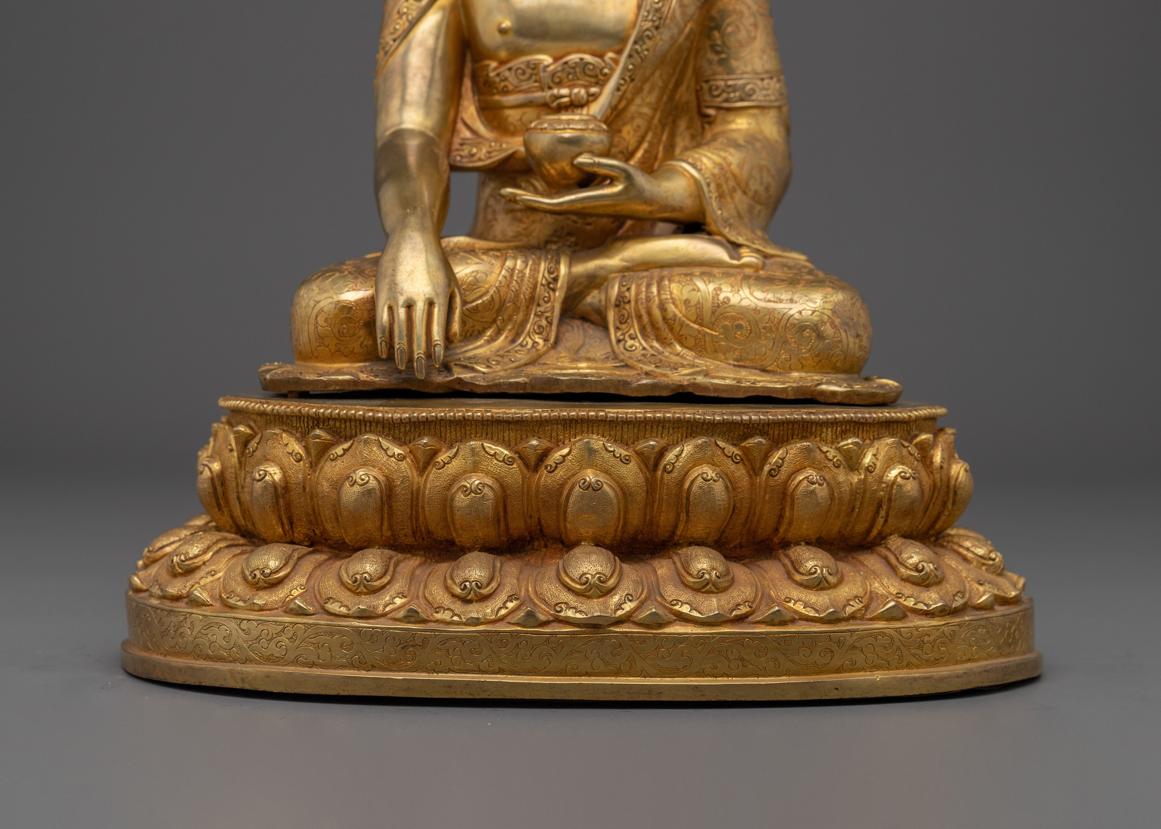 Copper Shakyamuni Buddha in Bhumisparsha Murda | Fire Gold Plated