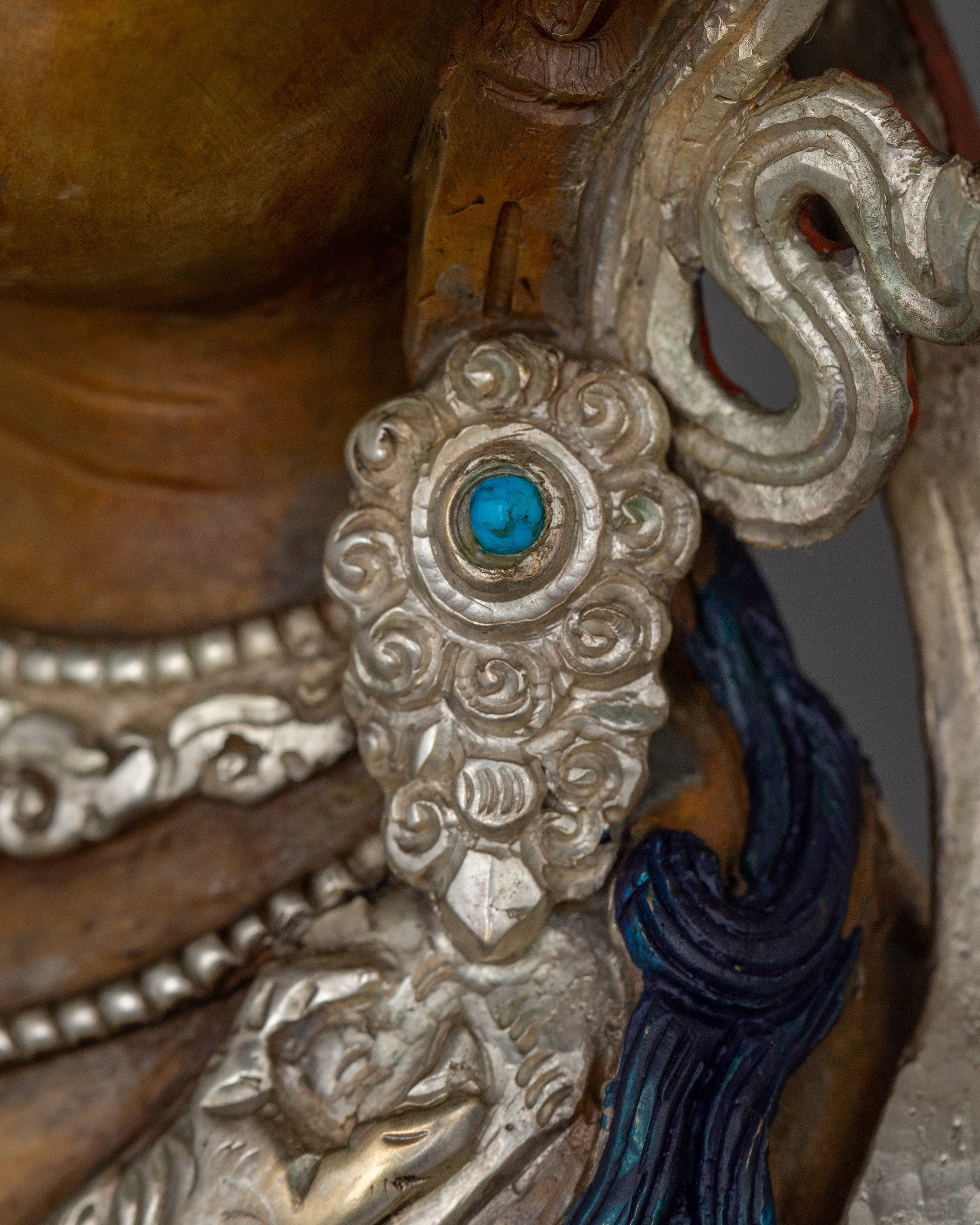 Figurine of Compassionate Deity Chenrezig | A Journey into Compassion
