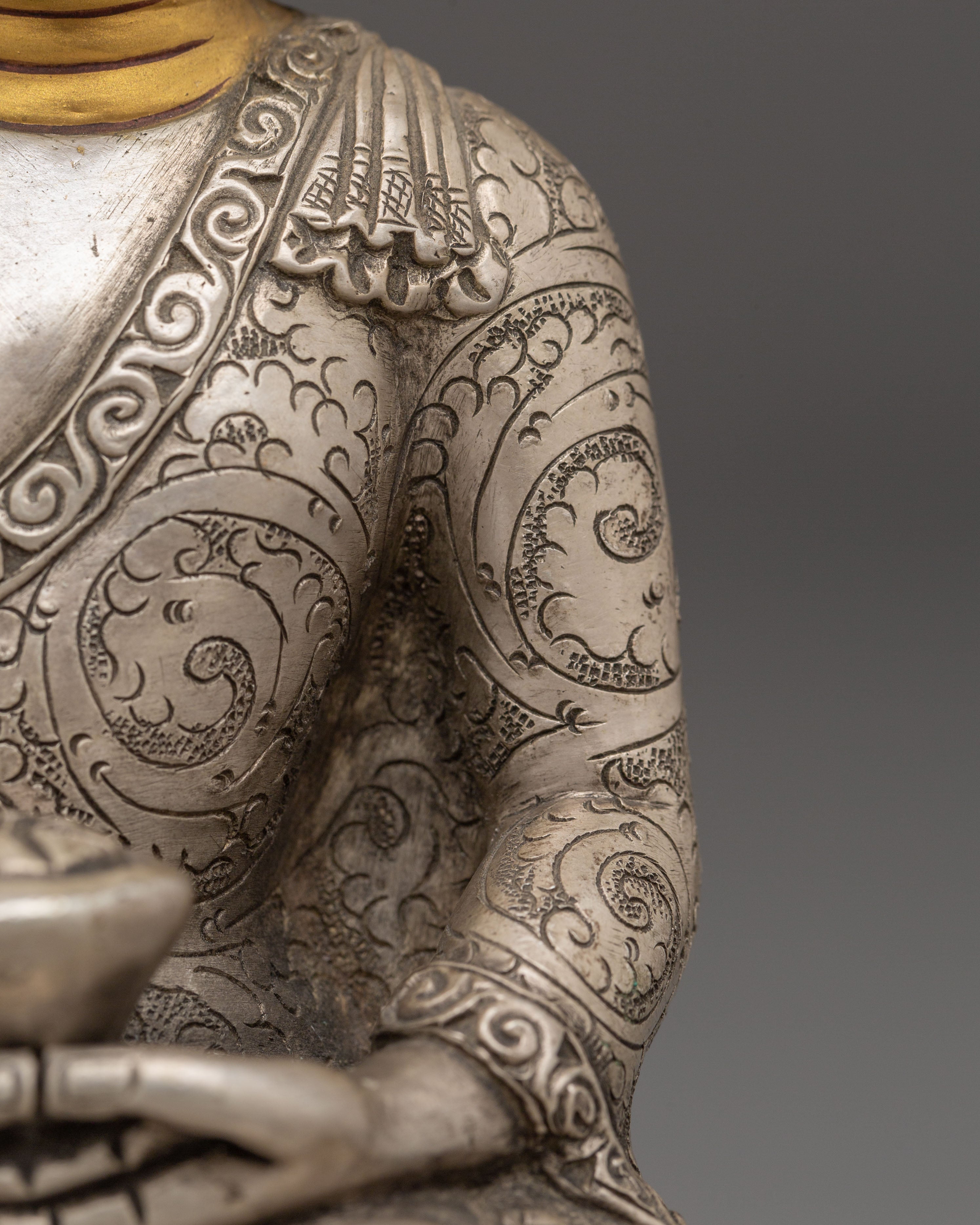 Amitabha Statue : Buddha of Infinite Light