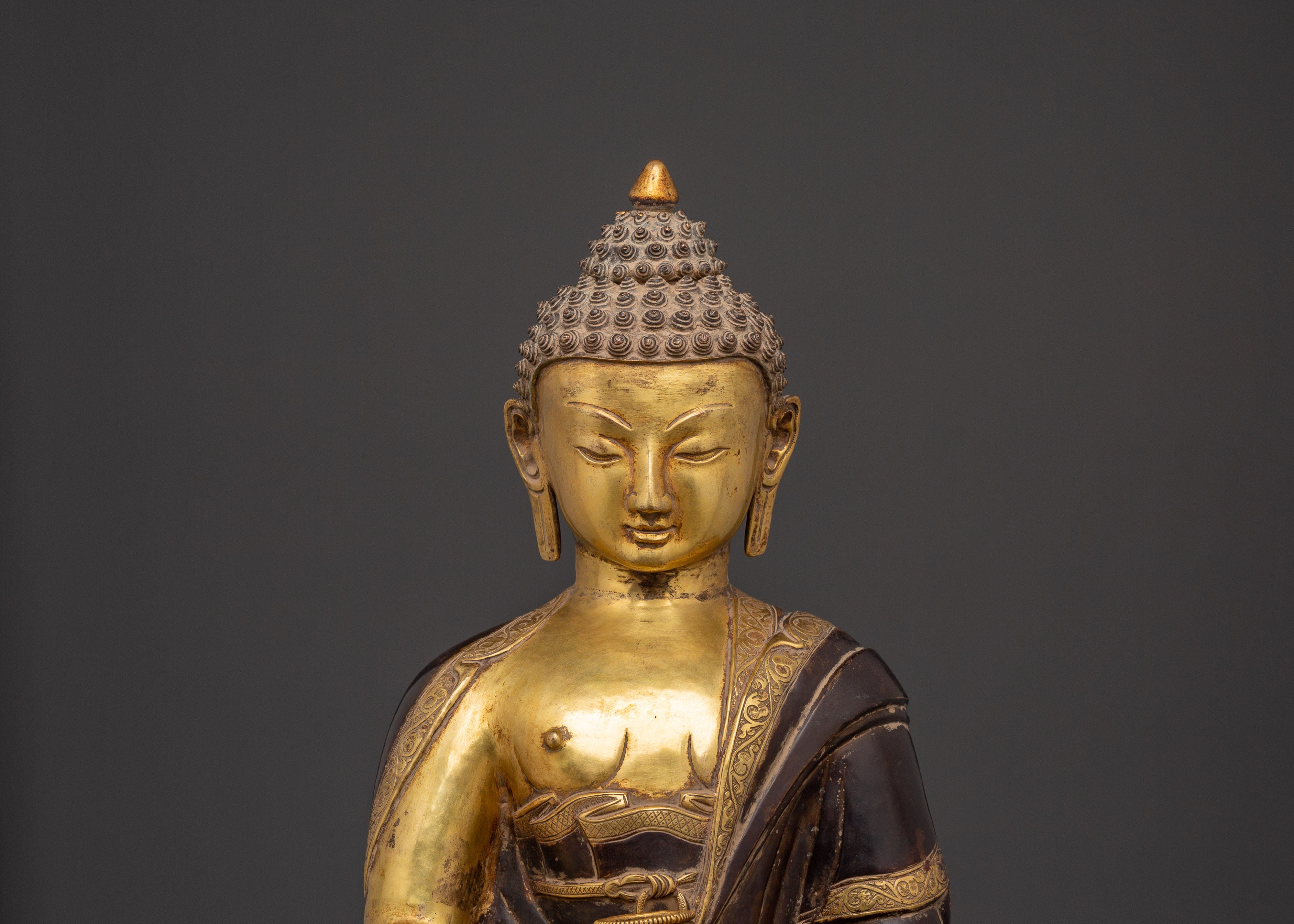 Shakyamuni Buddha Statue for Spiritual Healing and Peace | Sacred Traditional Artwork