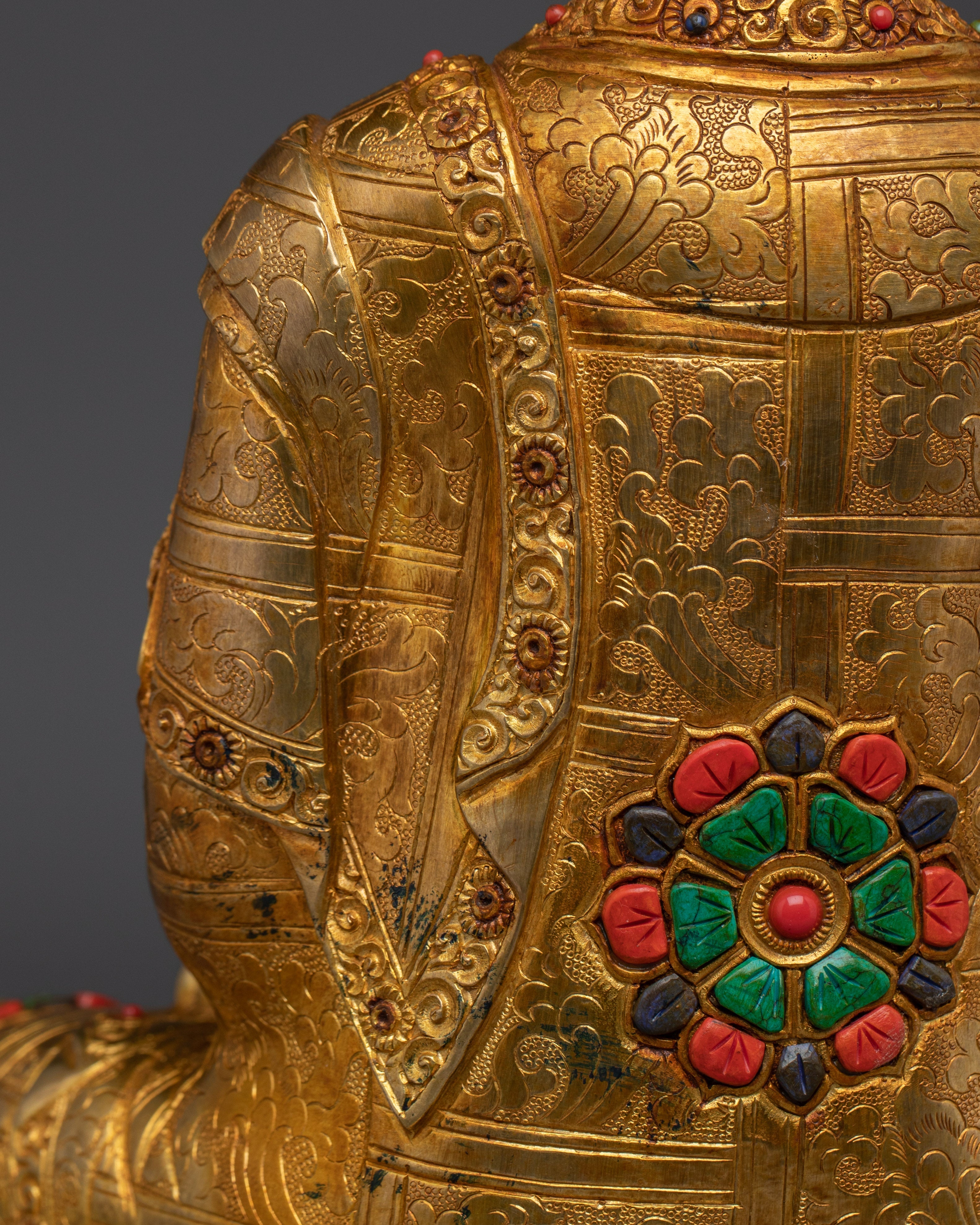 Shakyamuni Buddha Sacred Figure | Gautama Buddha - Founder of Buddhism