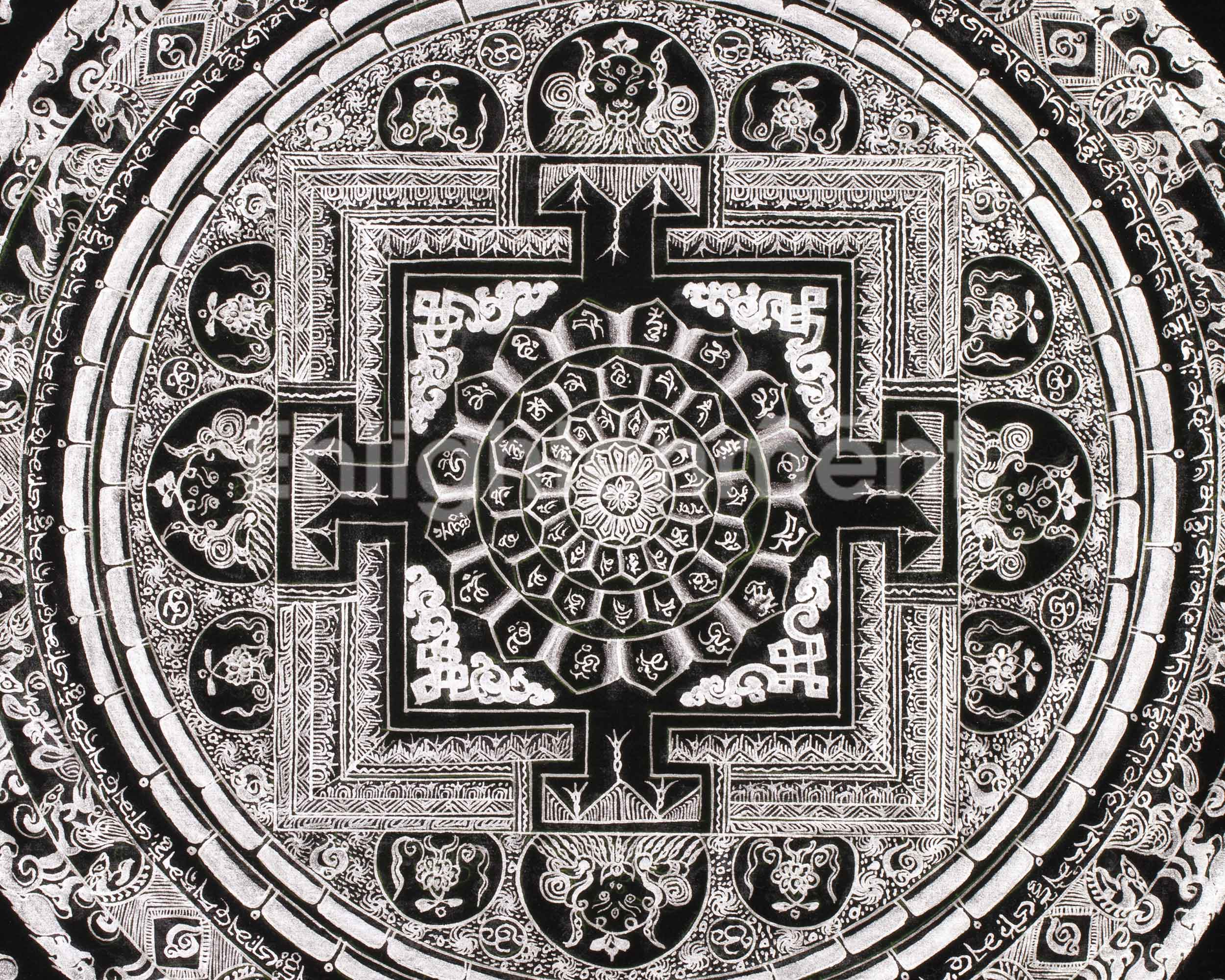 High-Quality Mantra Mandala in Pure Silver | Tibetan Buddhist Symbol for Protection