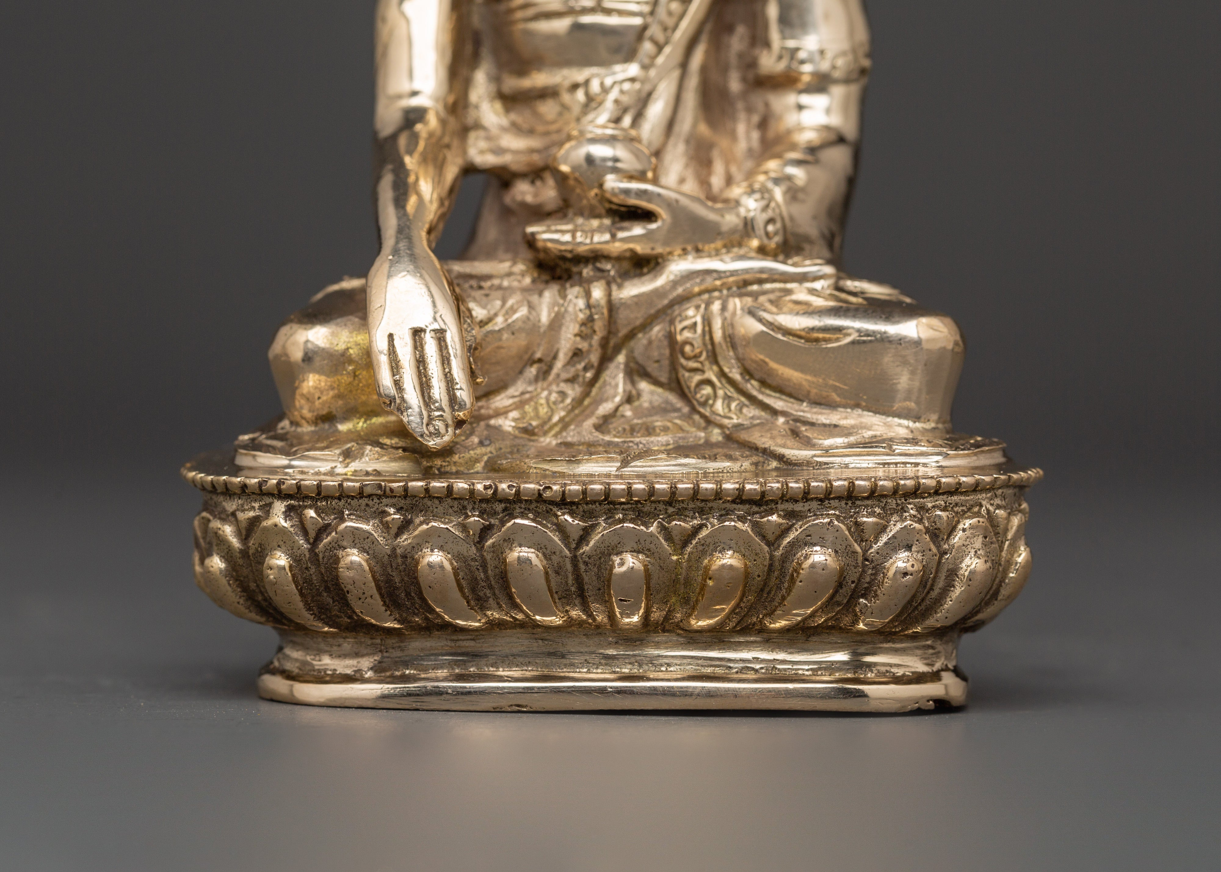 Historical Shakyamuni Buddha Statue | Traditional Brass Sculpture