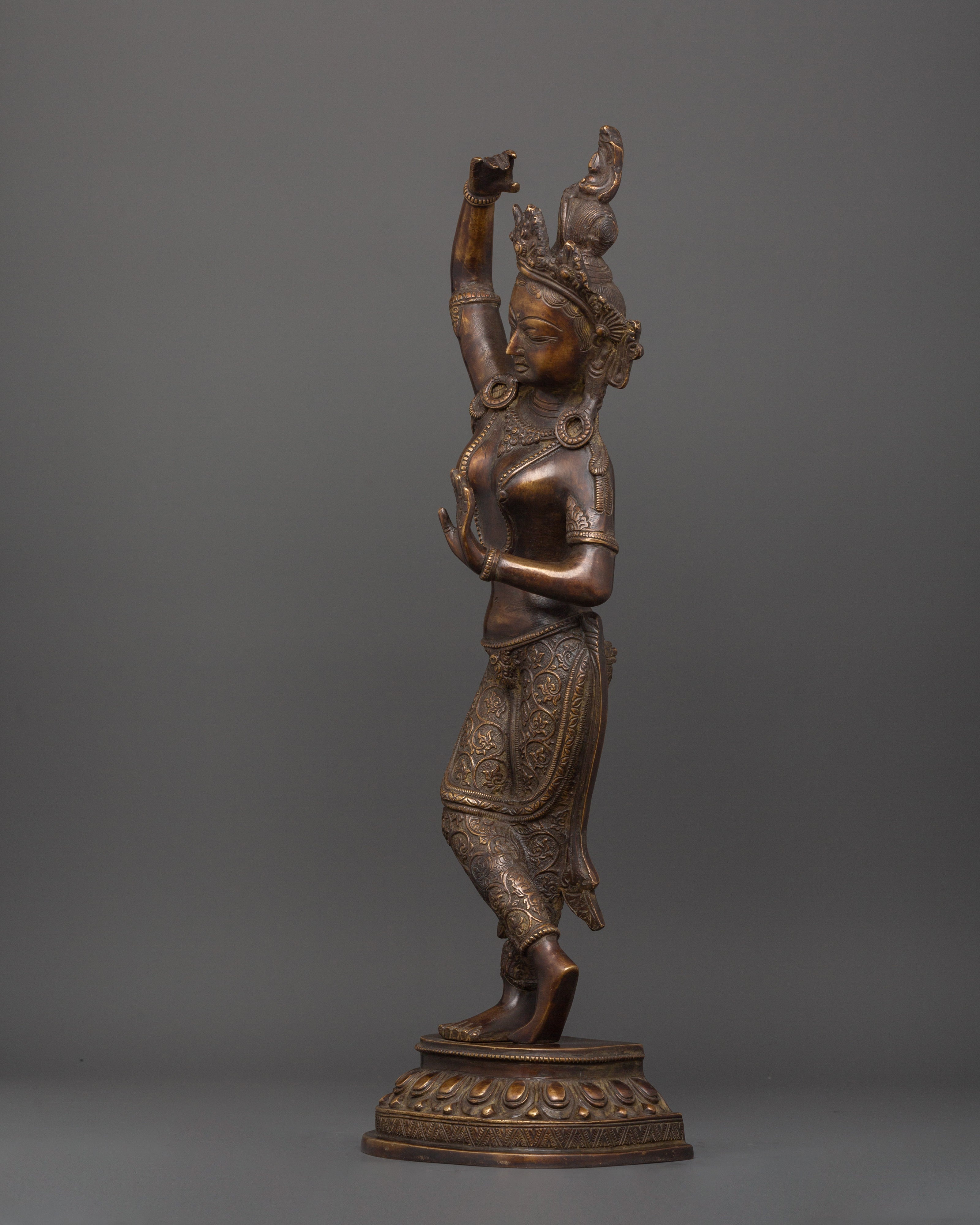 Standing Maya Devi Sculpture | Buddhist Art for Serenity and Devotion