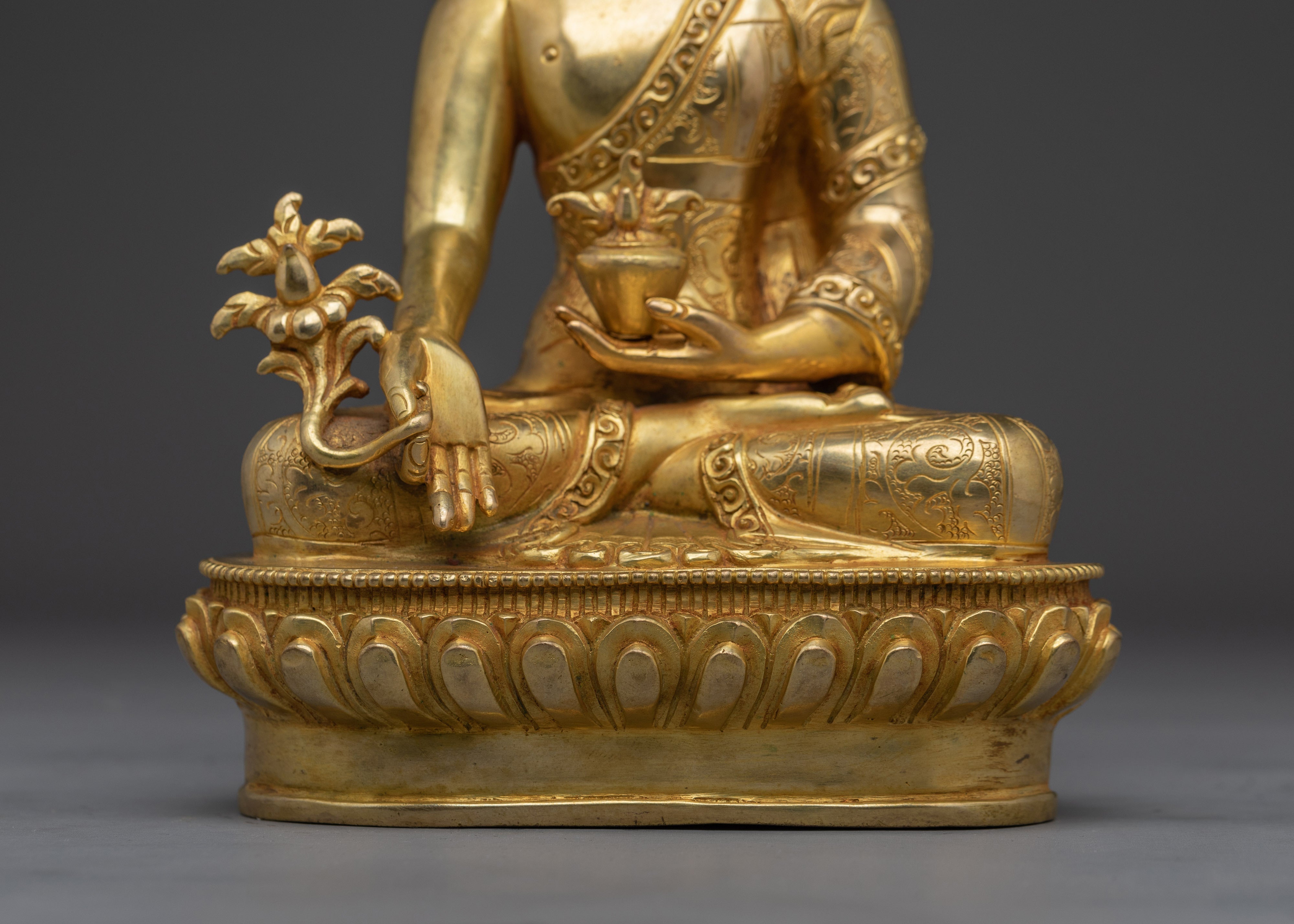 Buddhist Bhaisajyaguru Healing Buddha Artwork | Medicine Buddha Statue