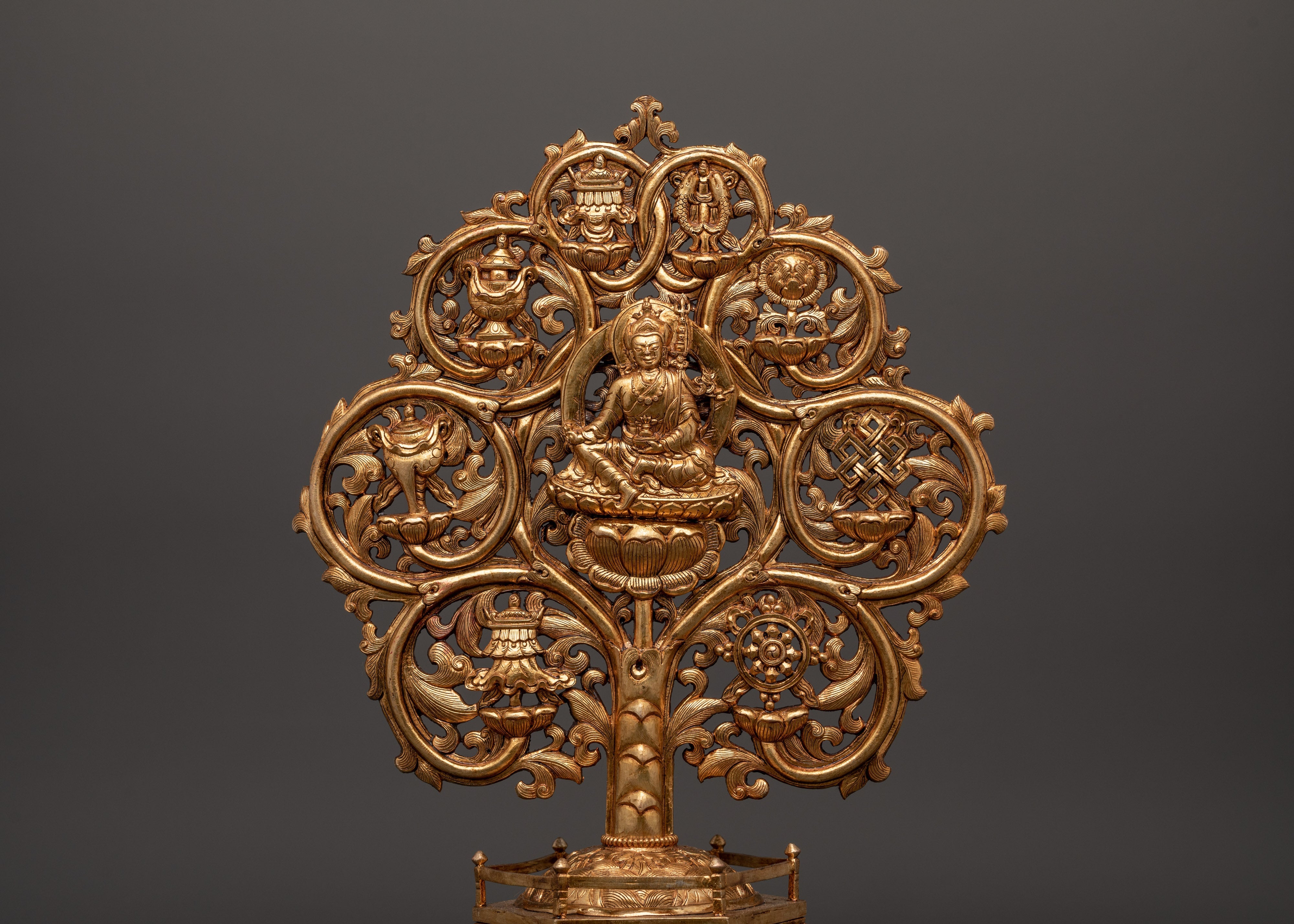 Sacred Guru Rinpoche with 8 Auspicious Symbols | Tibetan Deity Figure