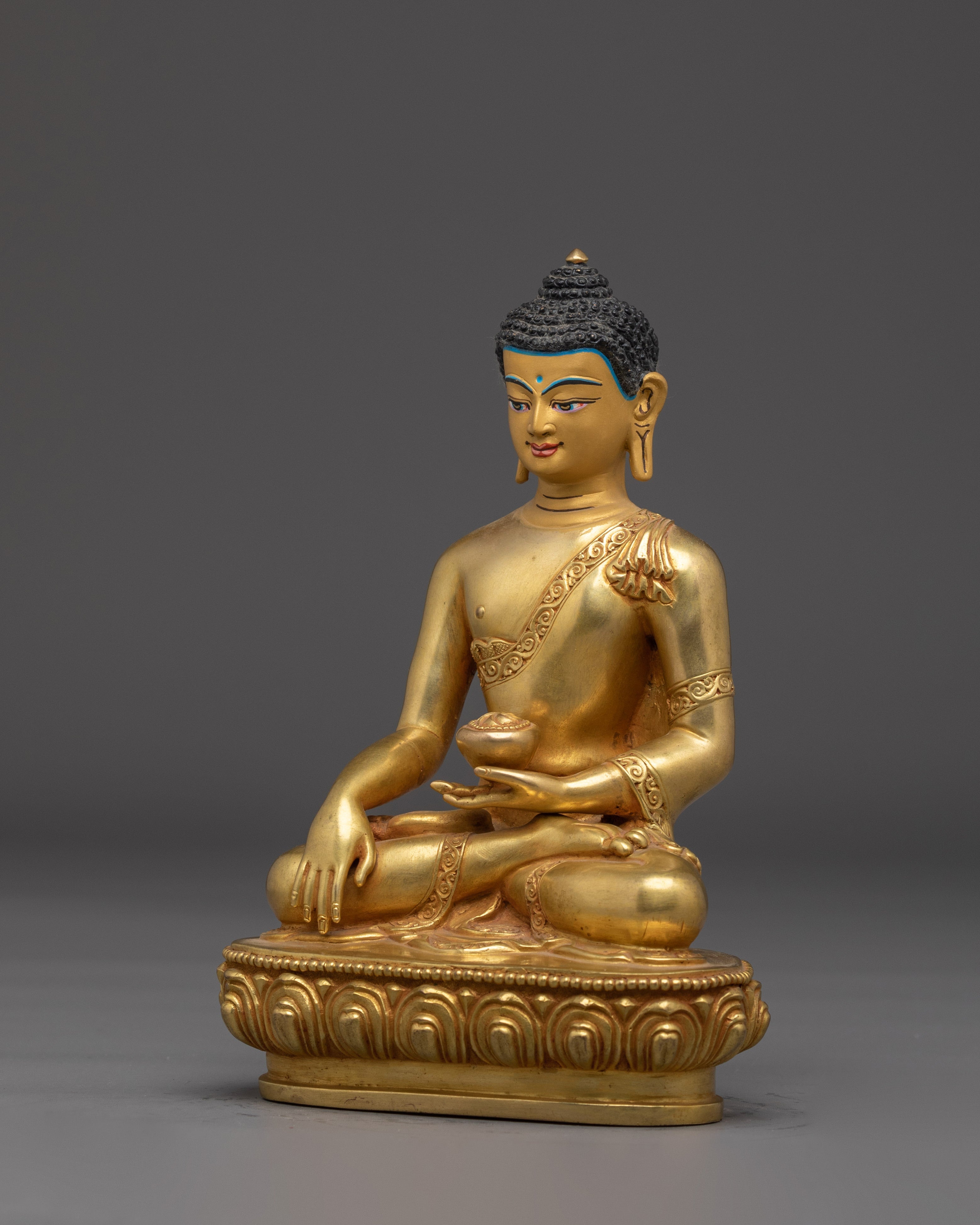 Shakyamuni Buddha Radiant Statue | Buddhist Spiritual Artwork
