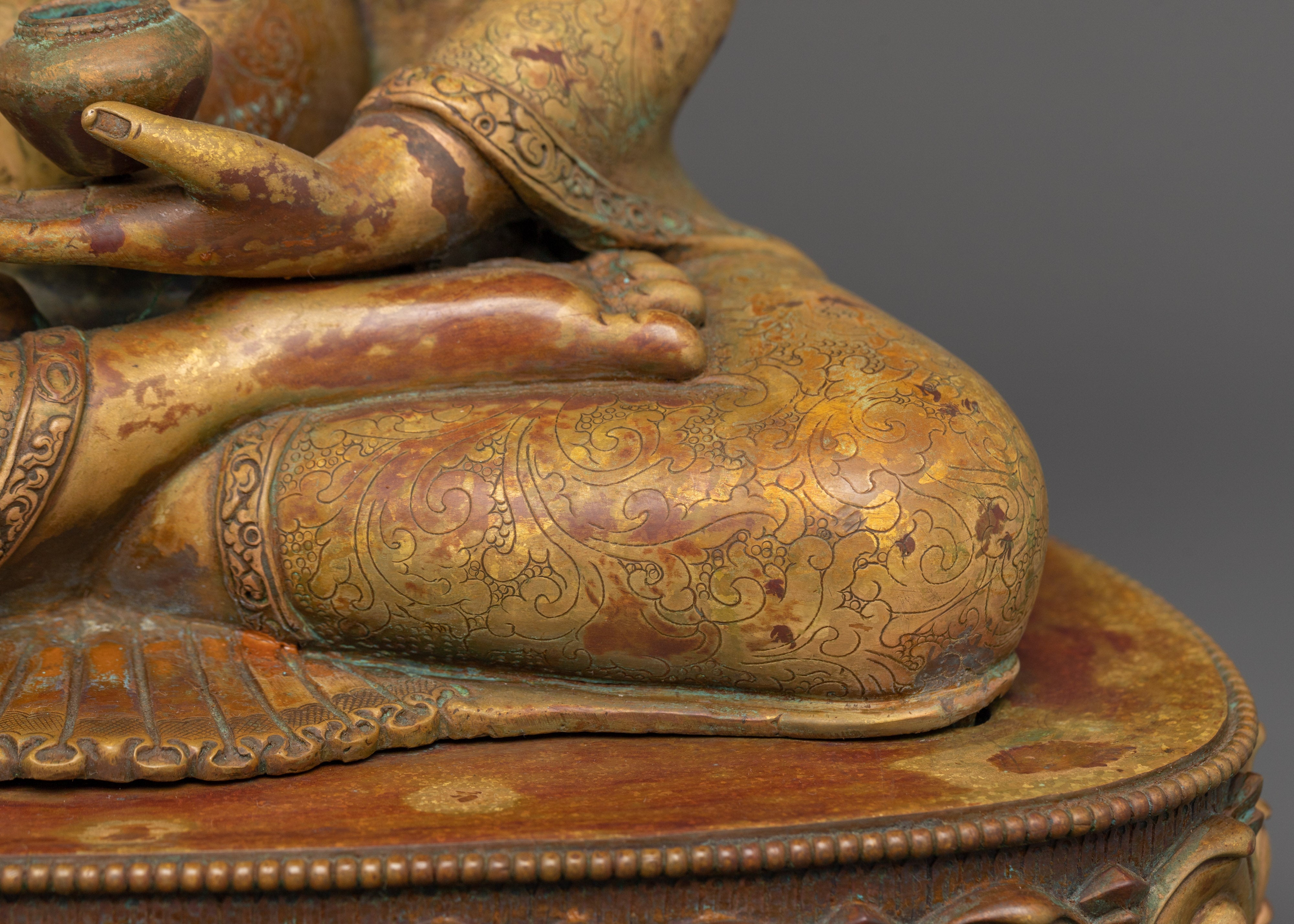 Tranquil Shakyamuni Buddha in Bhumisparsha Mudra | Gold-Plated Copper