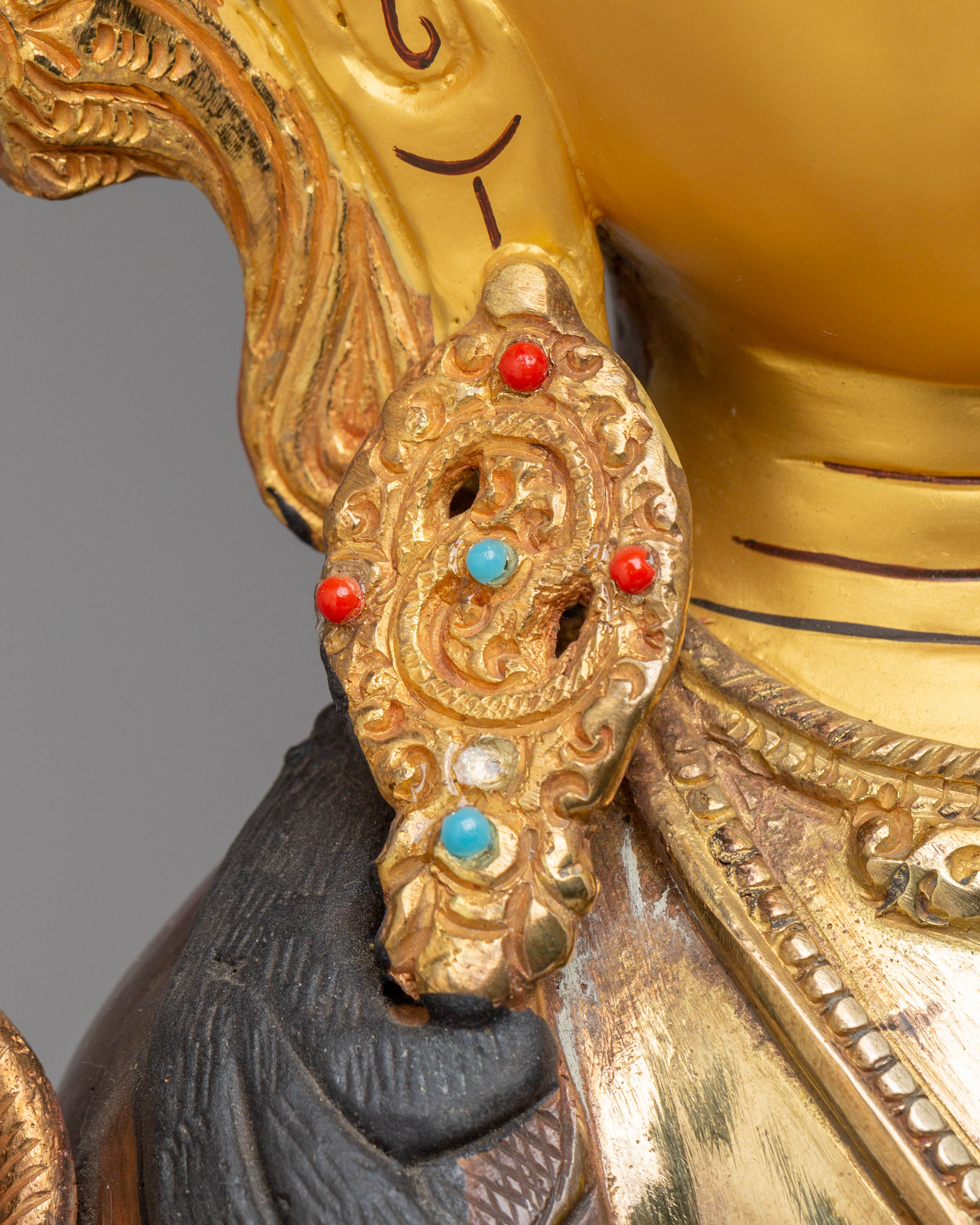 Handmade Golden Chenrezig Statue