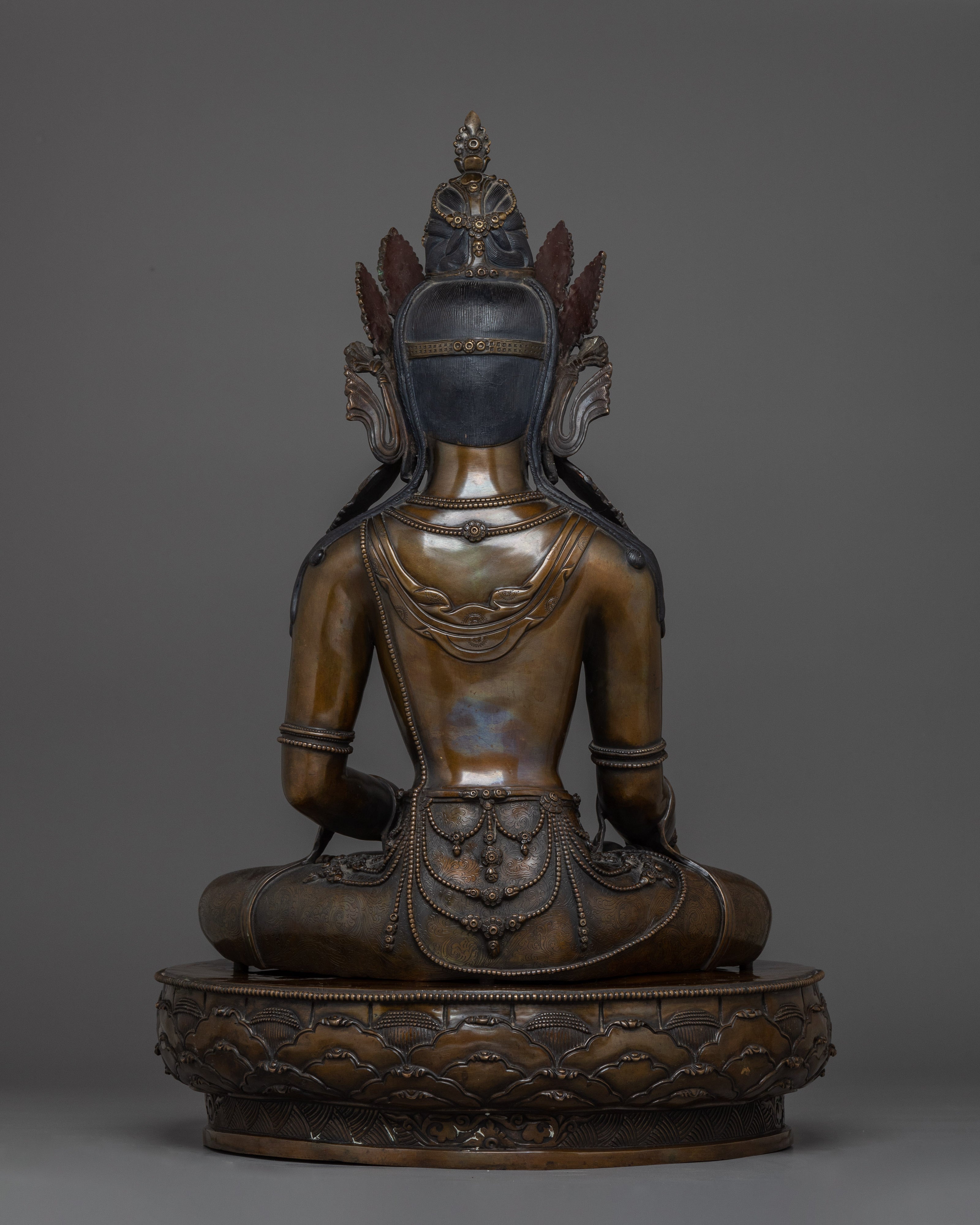 Figurine of Shakyamuni Buddha with Crown | Embodiment of Wisdom and Peace