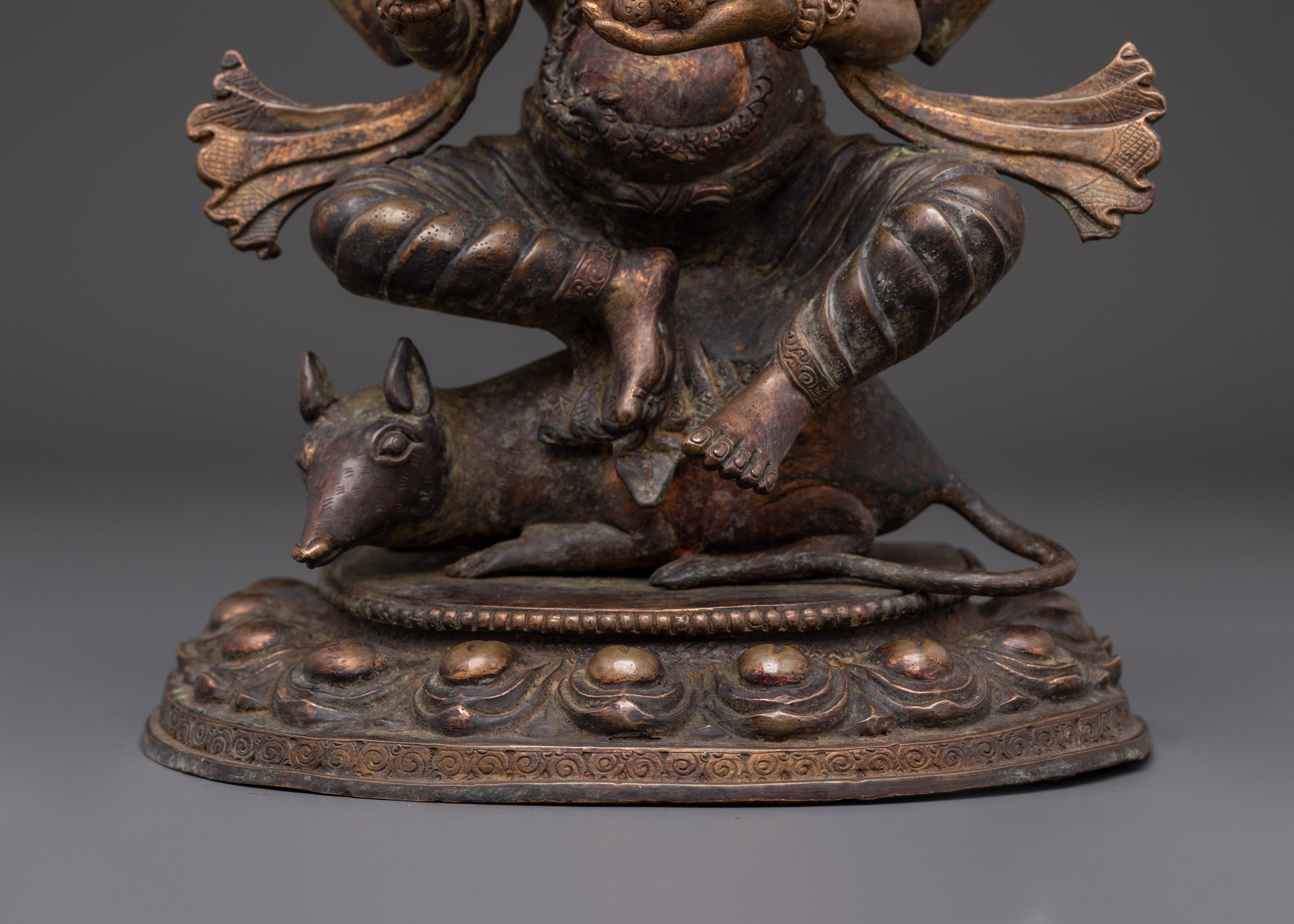 Lord Ganesha sculpture | Ganesh Idol for Spiritual Prosperity