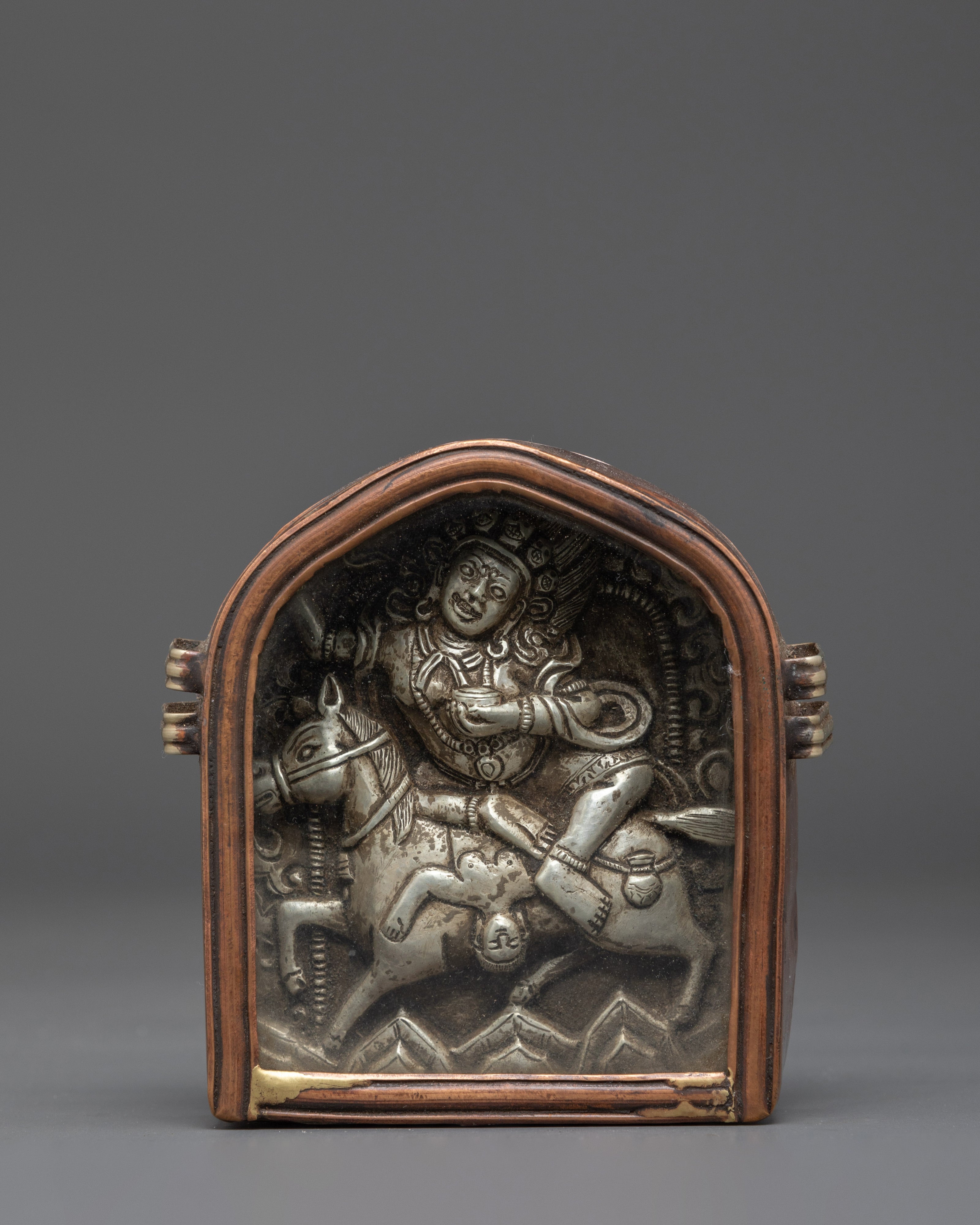 Buddhist protective amulet case