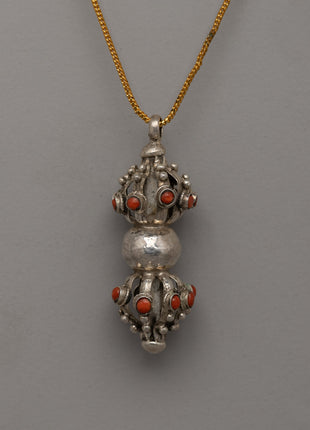 vajra-symbol-locket