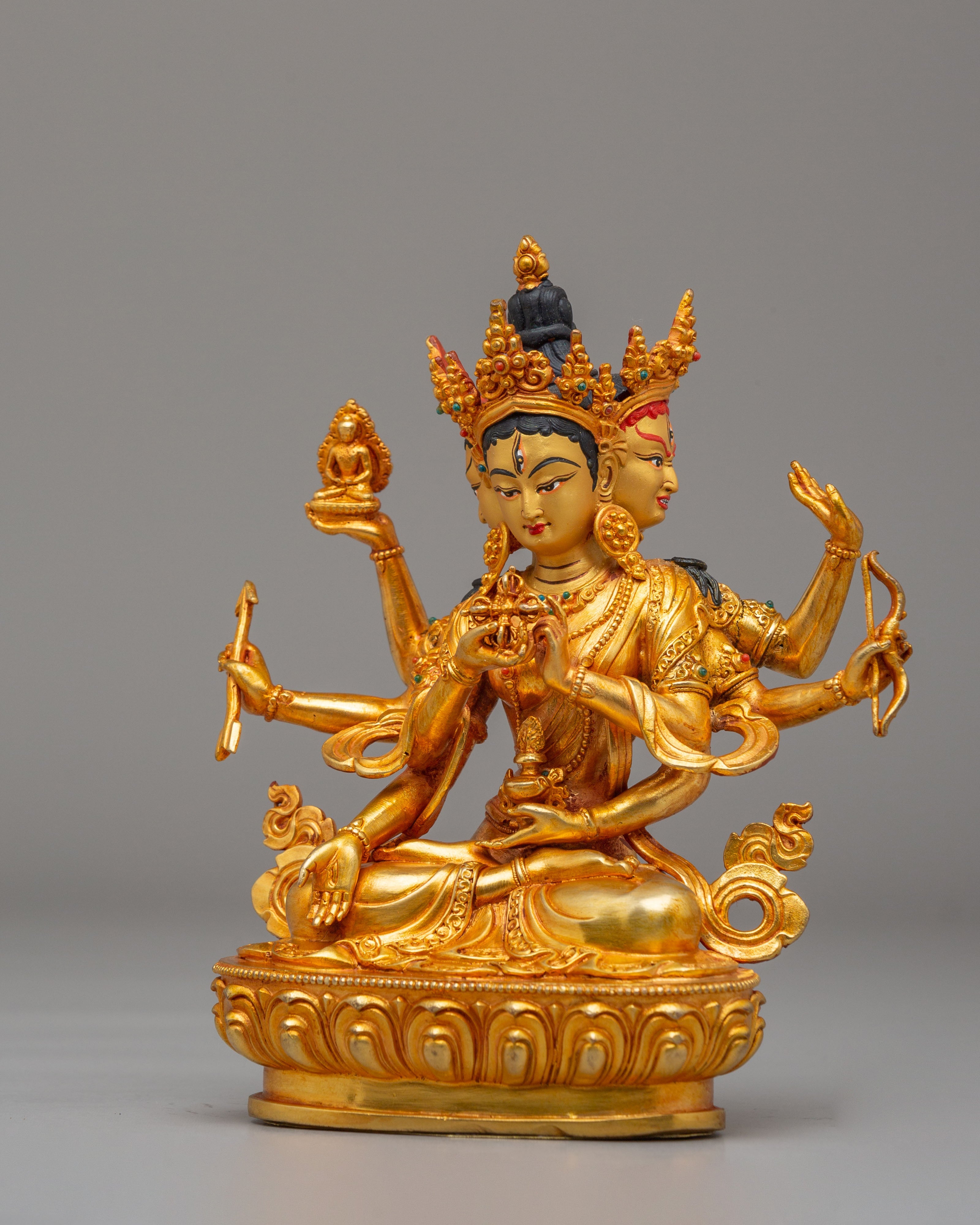 Traditional Buddhist Namgyalma Sculpture | Symbol of Protection and Longevity