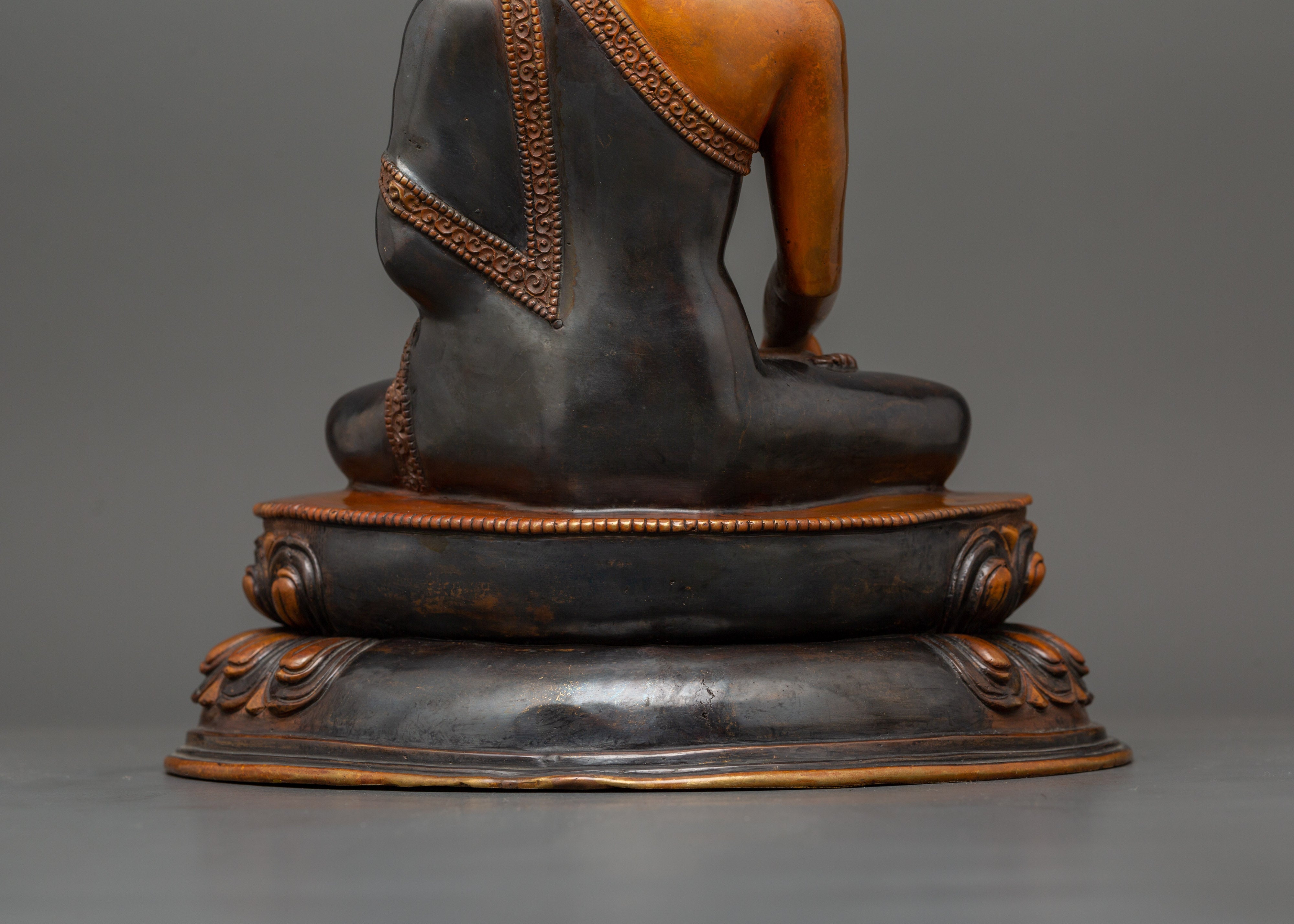 Shakyamuni Buddha Tibetan Buddhist Statue | Oxidized Copper Body with Gold Plating