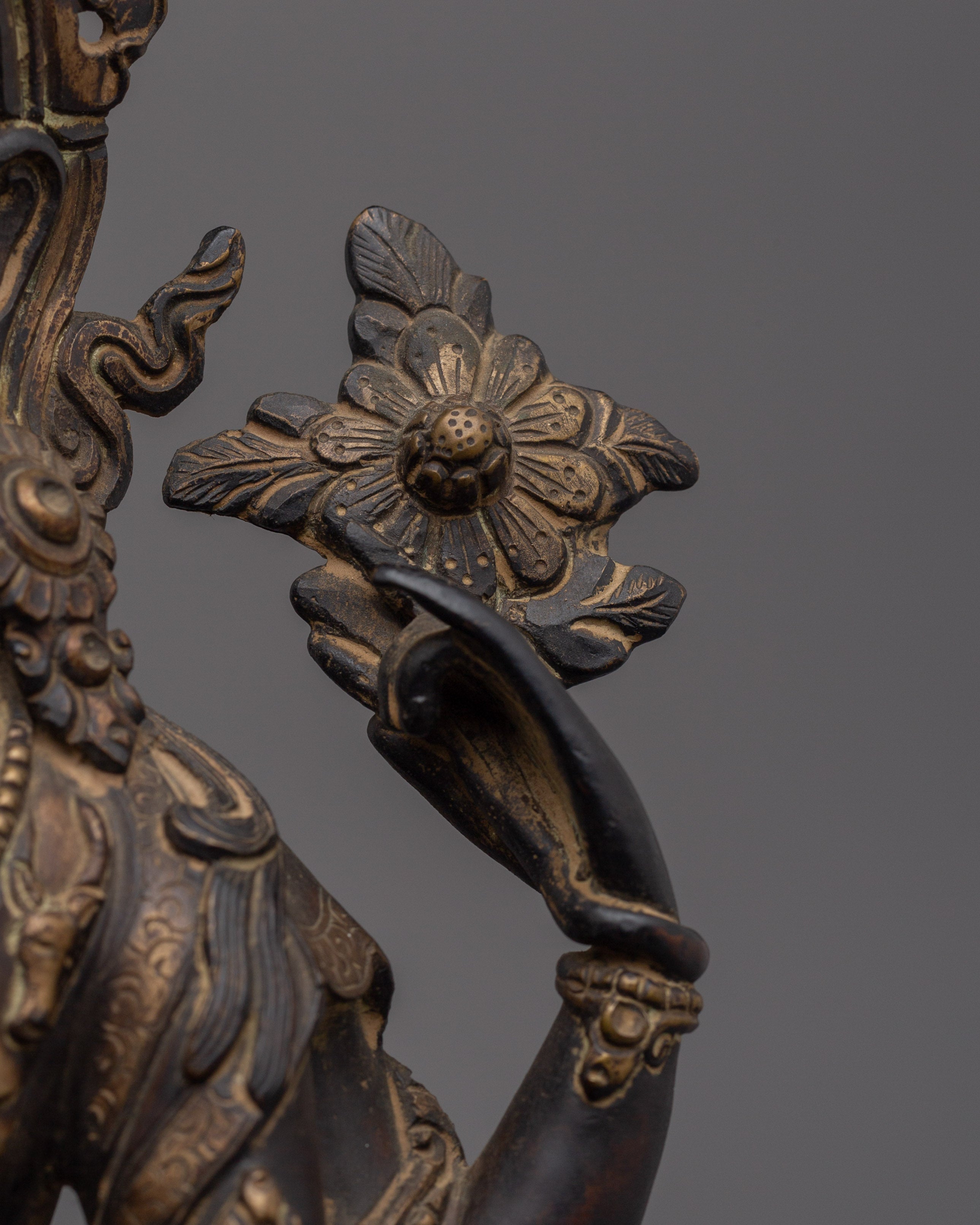 Avalokiteshvara Chenrezig |Black Oxidized Copper