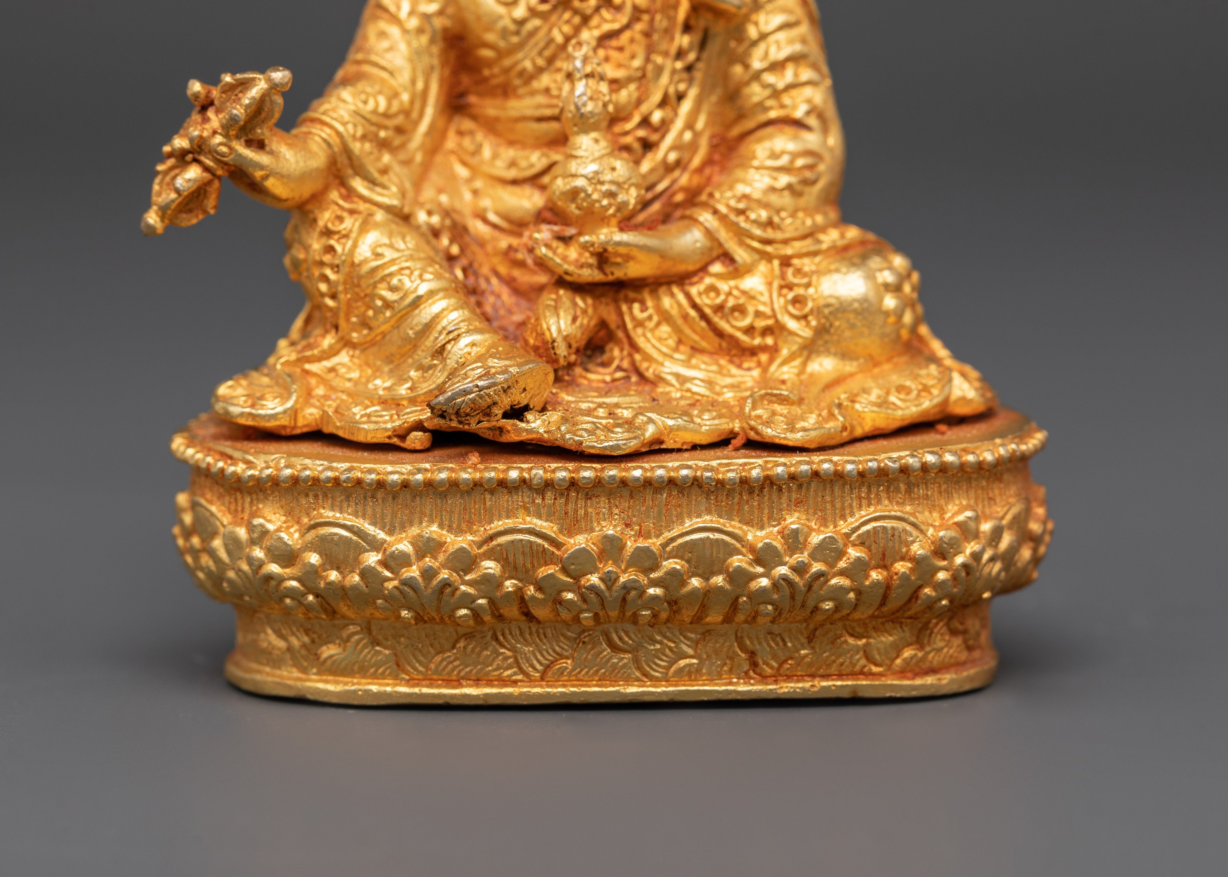 Buddhist Guru Rinpoche | Meditation & Tibetan Rituals