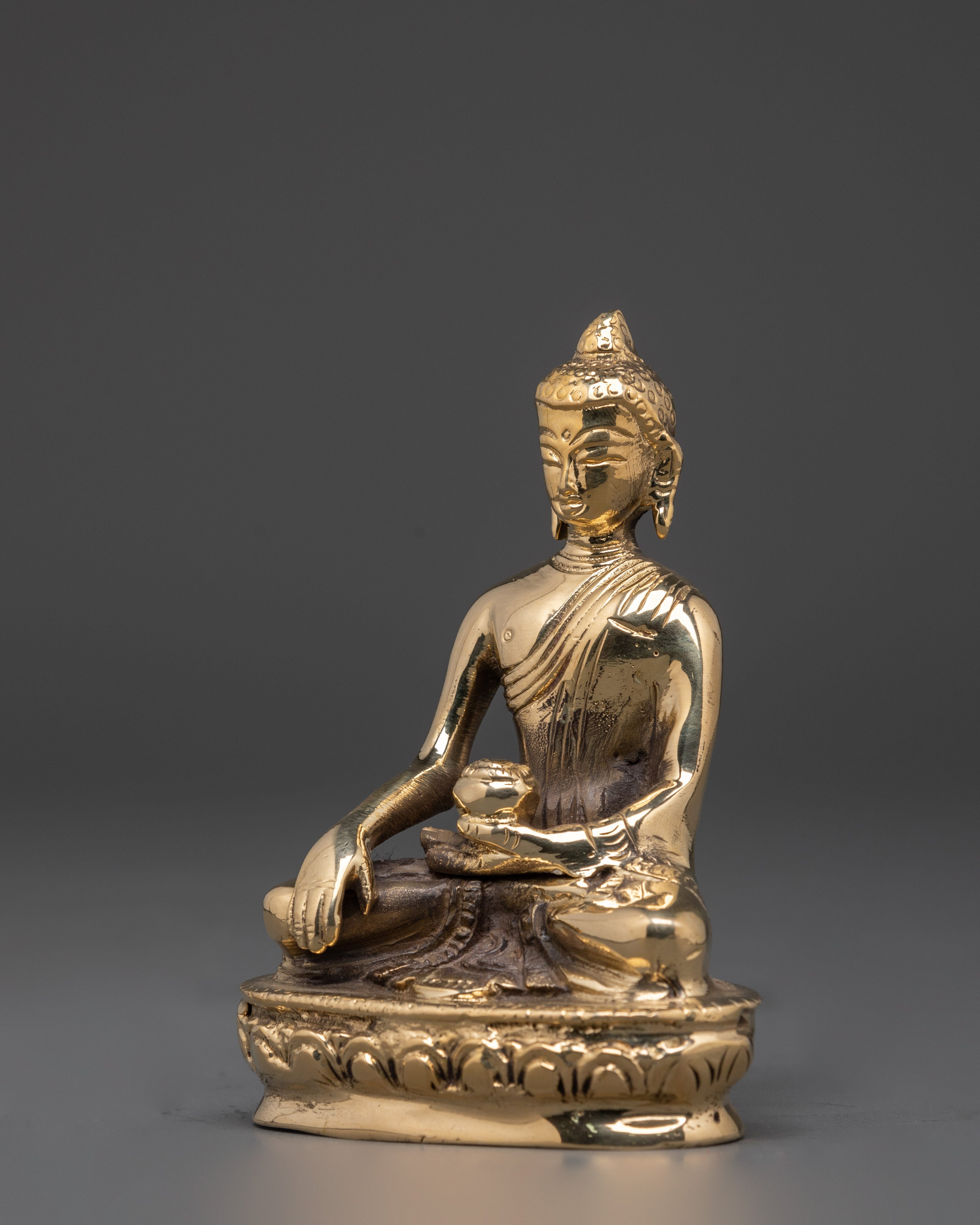 Shakyamuni Buddha Statue for Serene Decor | Tibetan Buddhist Artwork