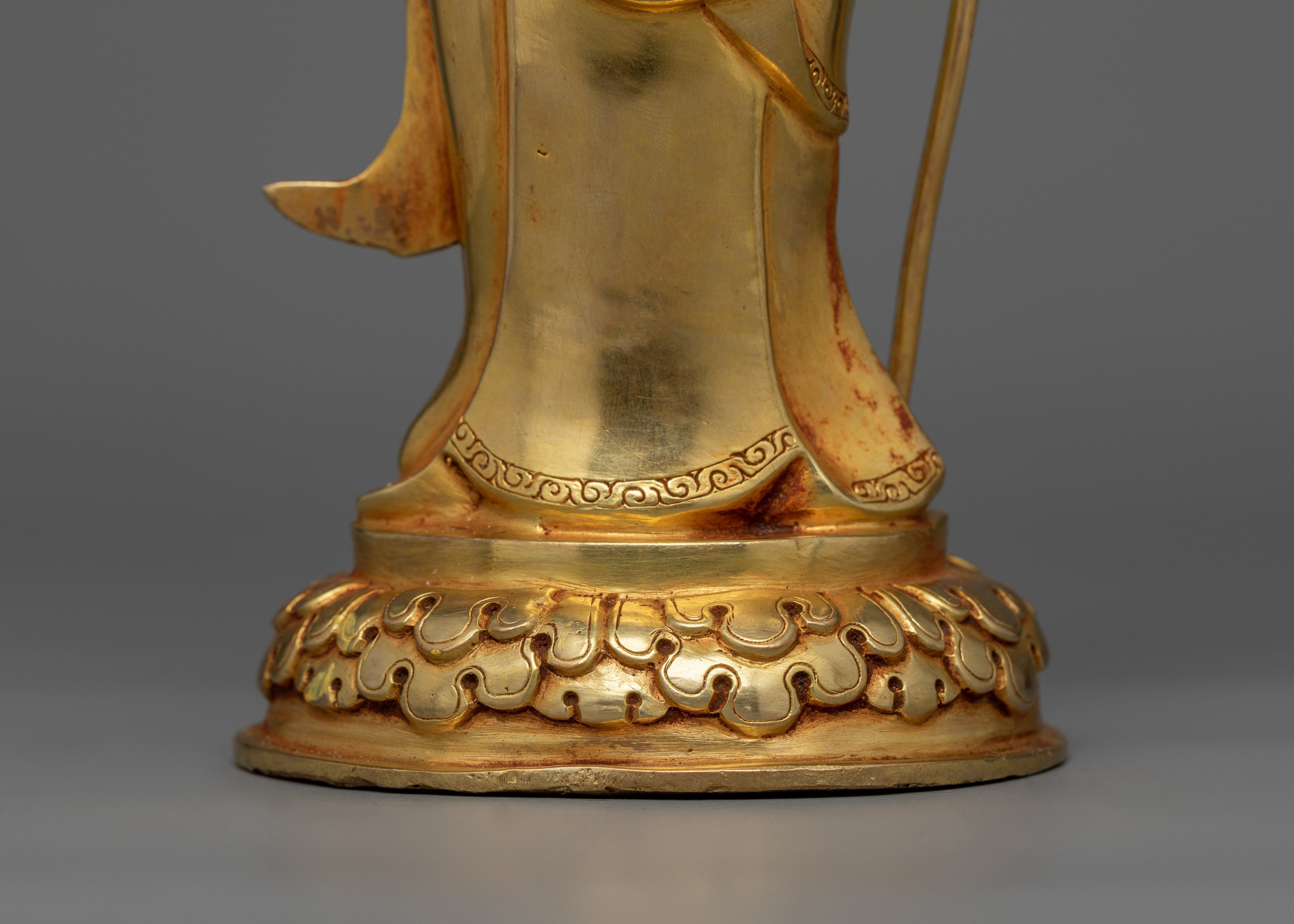 Standing Guru Rinpoche Statue | Founder of Tibetan Buddhism