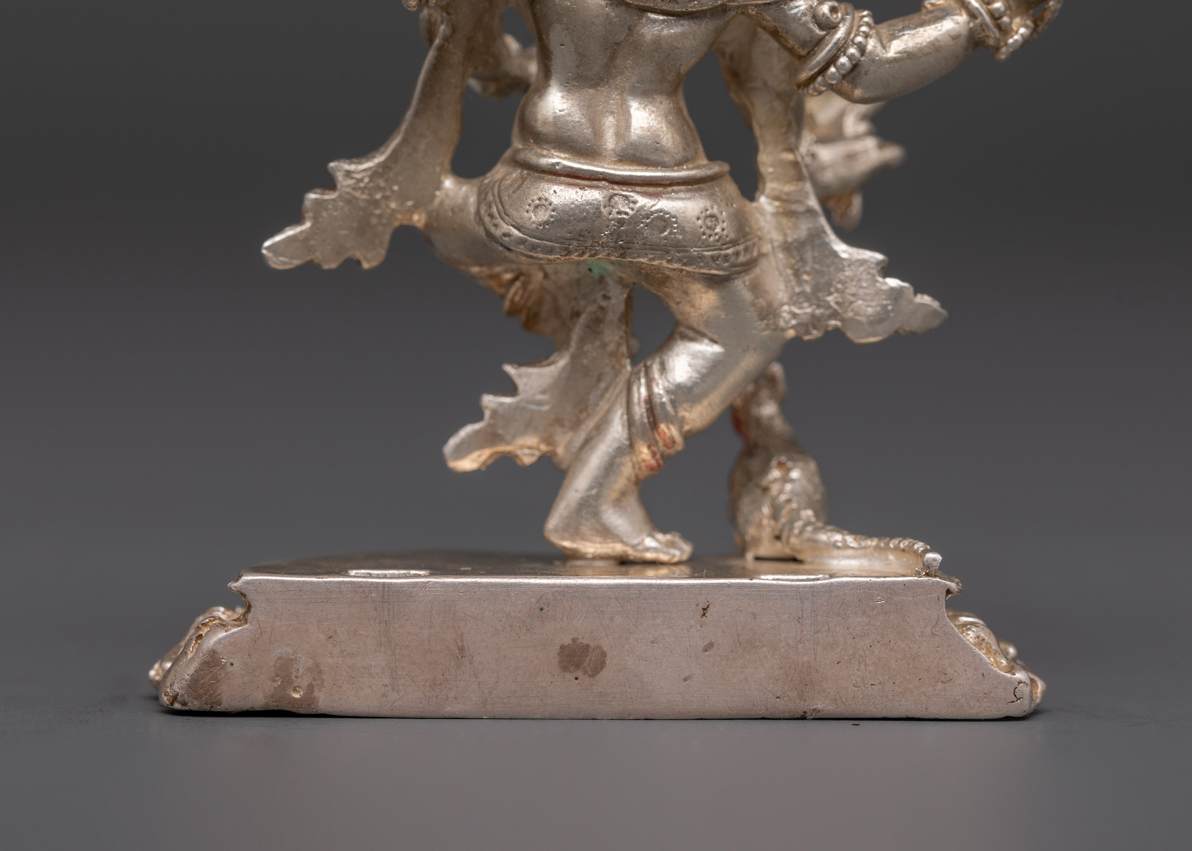 Ganesh Statue the Embodiment of Knowledge | Silver Ganesha Statue for Wisdom