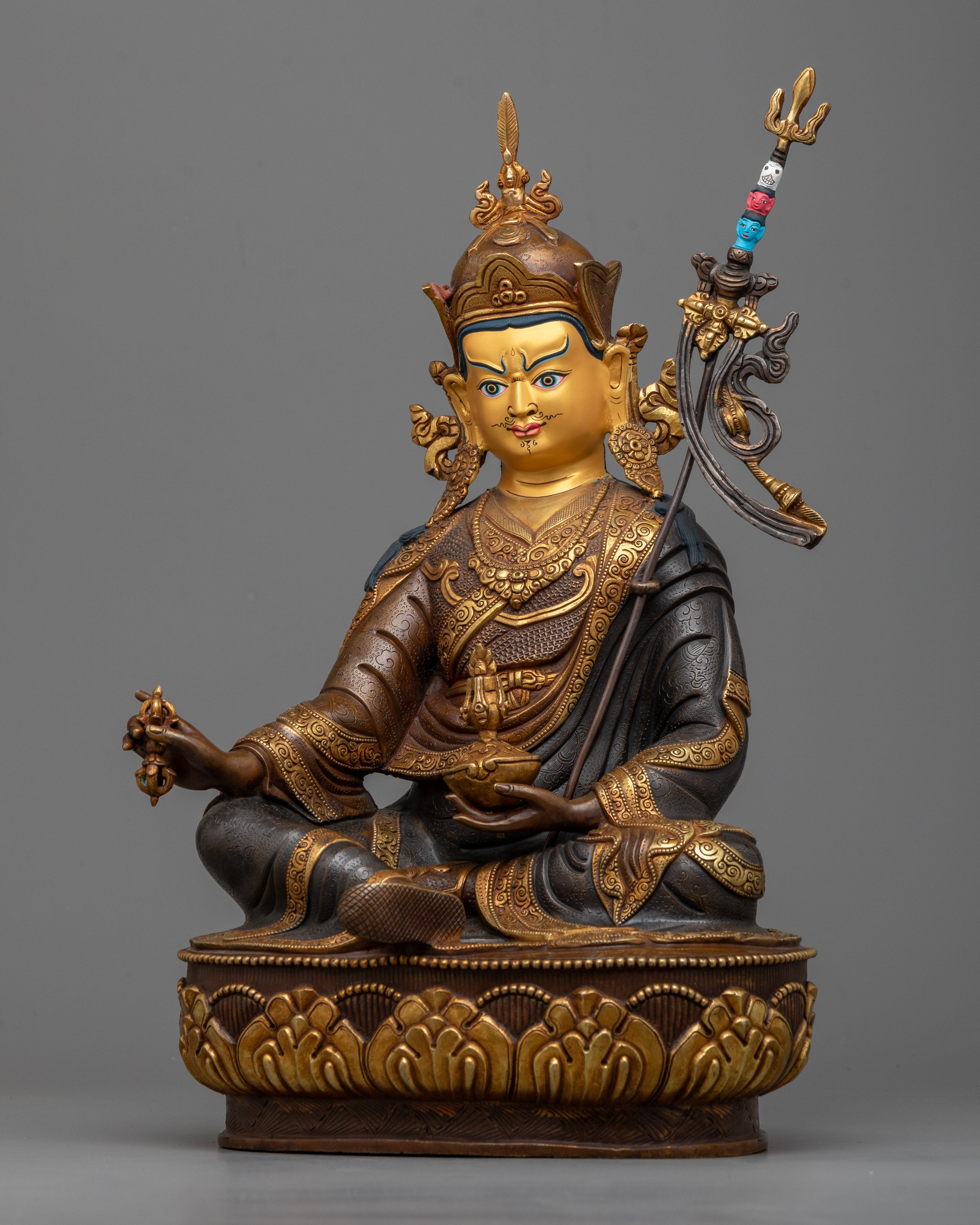 Mantra Vajra Guru | The Precious Master of Tibetan Buddhism
