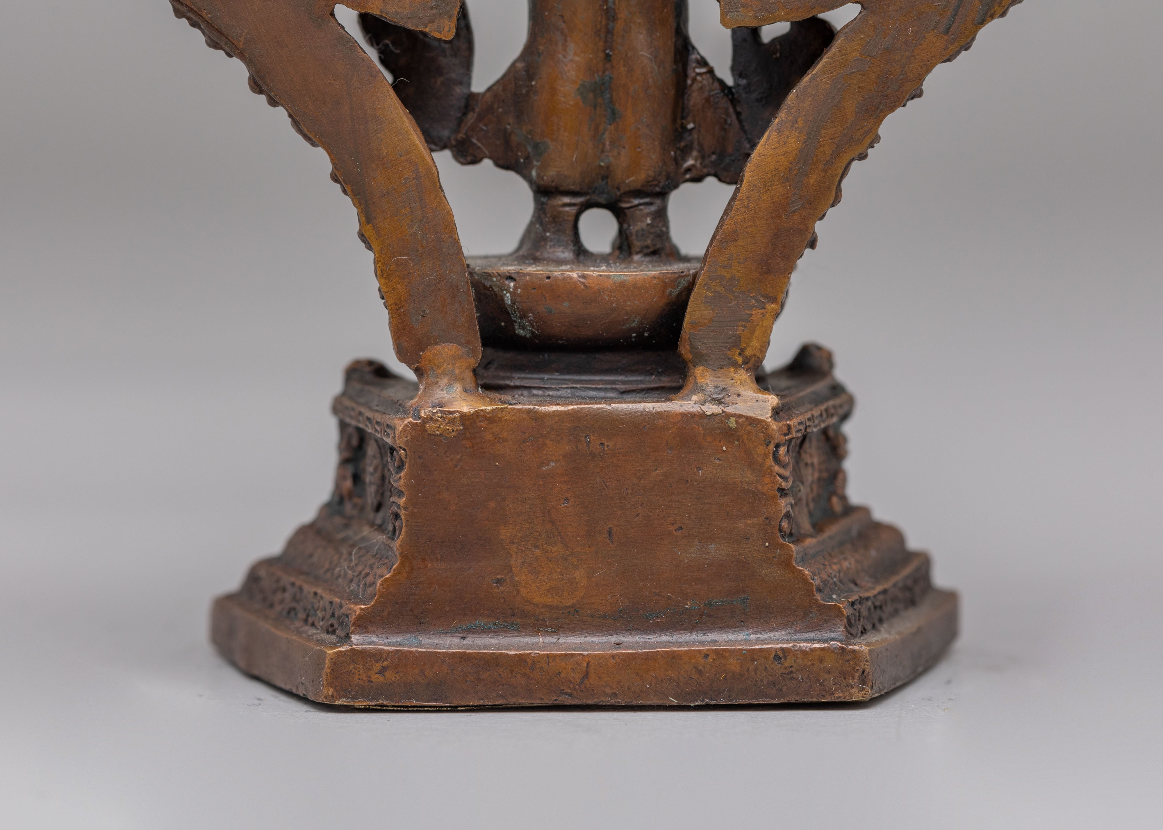 Handmade 1000-Armed Chenrezig Statue | Tibetan Avalokiteshvara Bodhisattva Sculpture