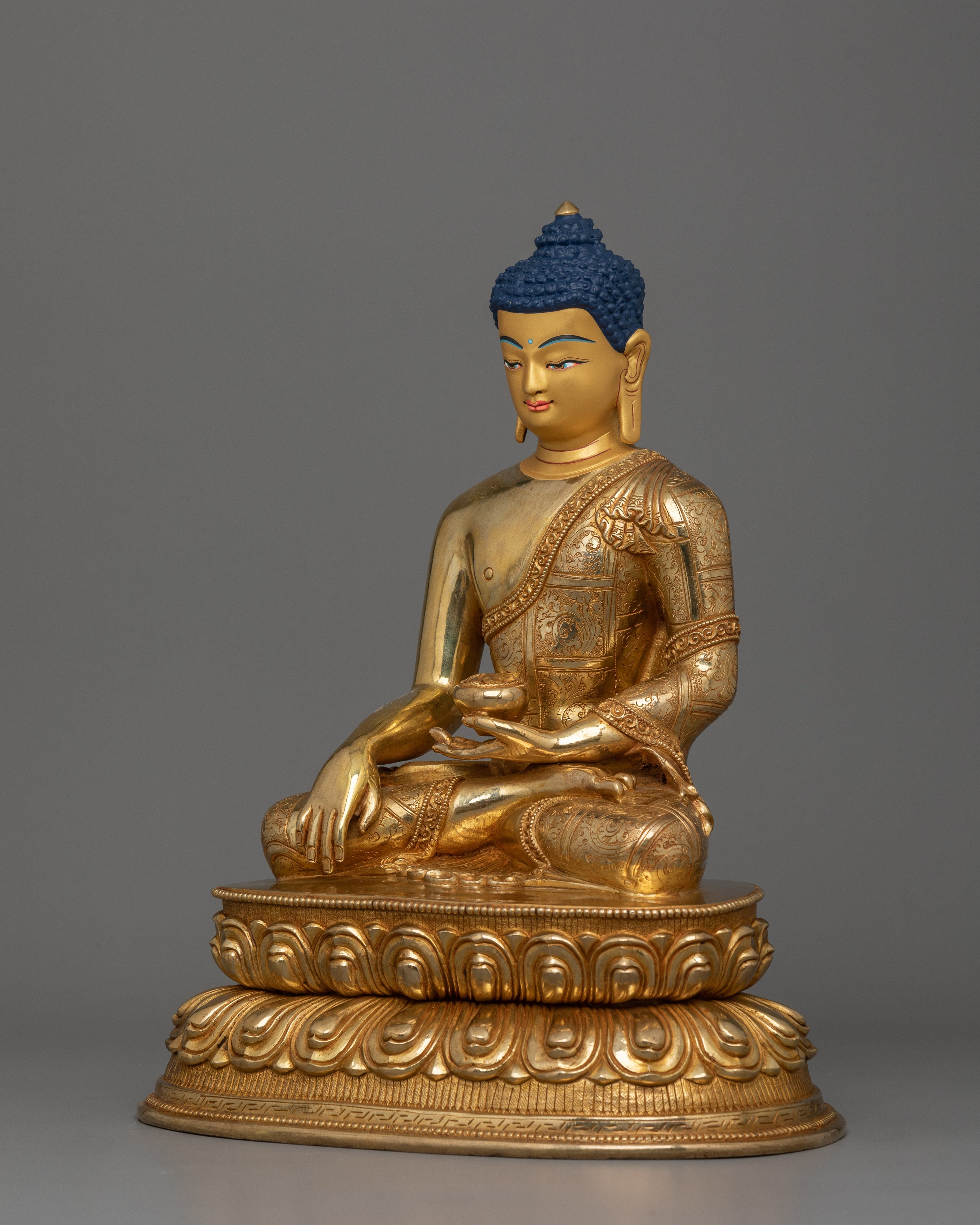 The World Honored One Shakyamuni Buddha | The Enlightened One