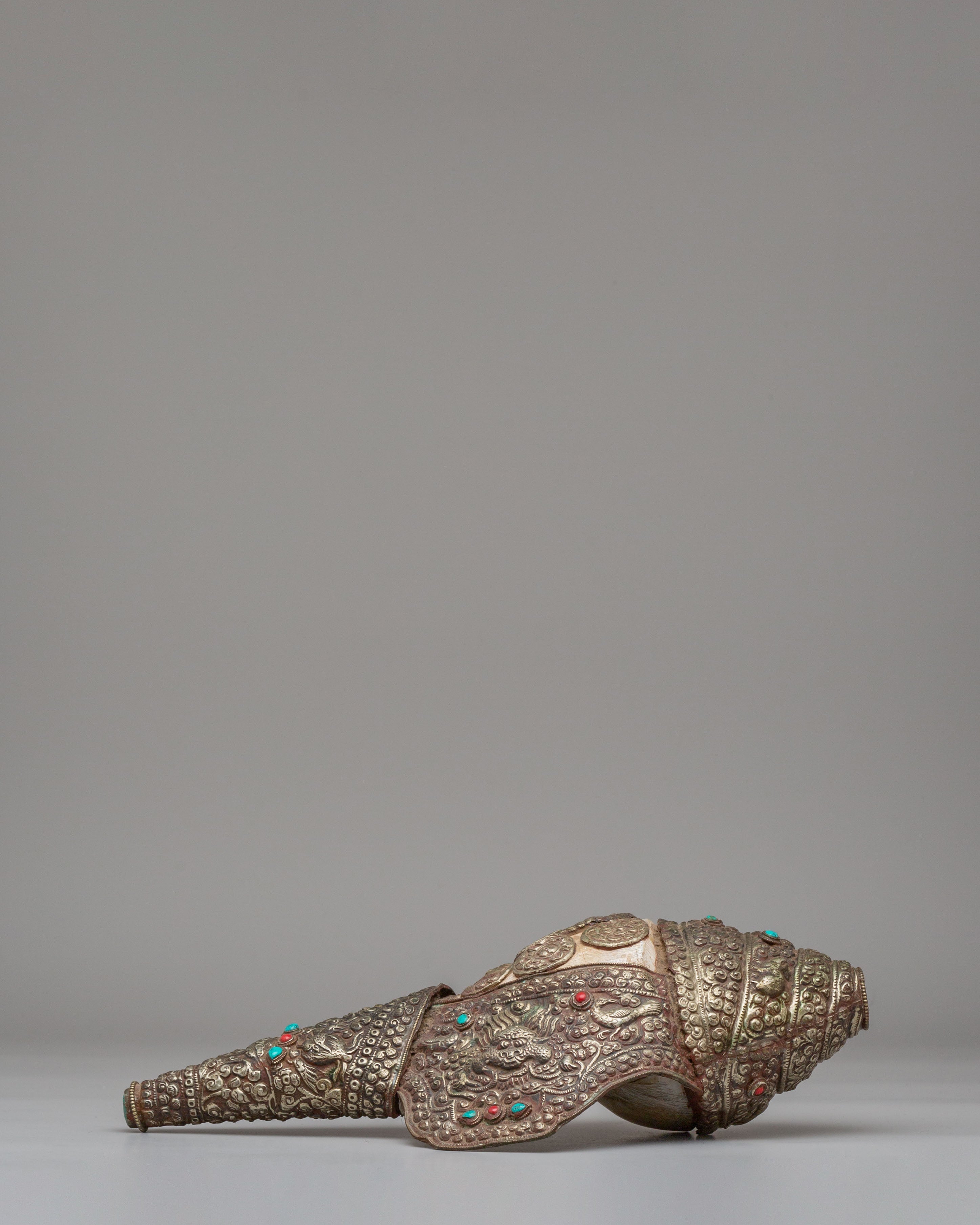 Himalayan Conch Shell | Buddhist Altar Decor