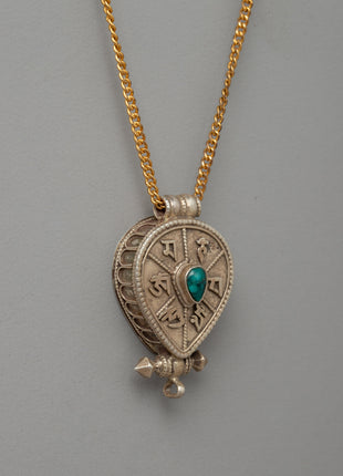 Ghau Box Mantra Locket | Sacred Symbol of Longevity and Protection