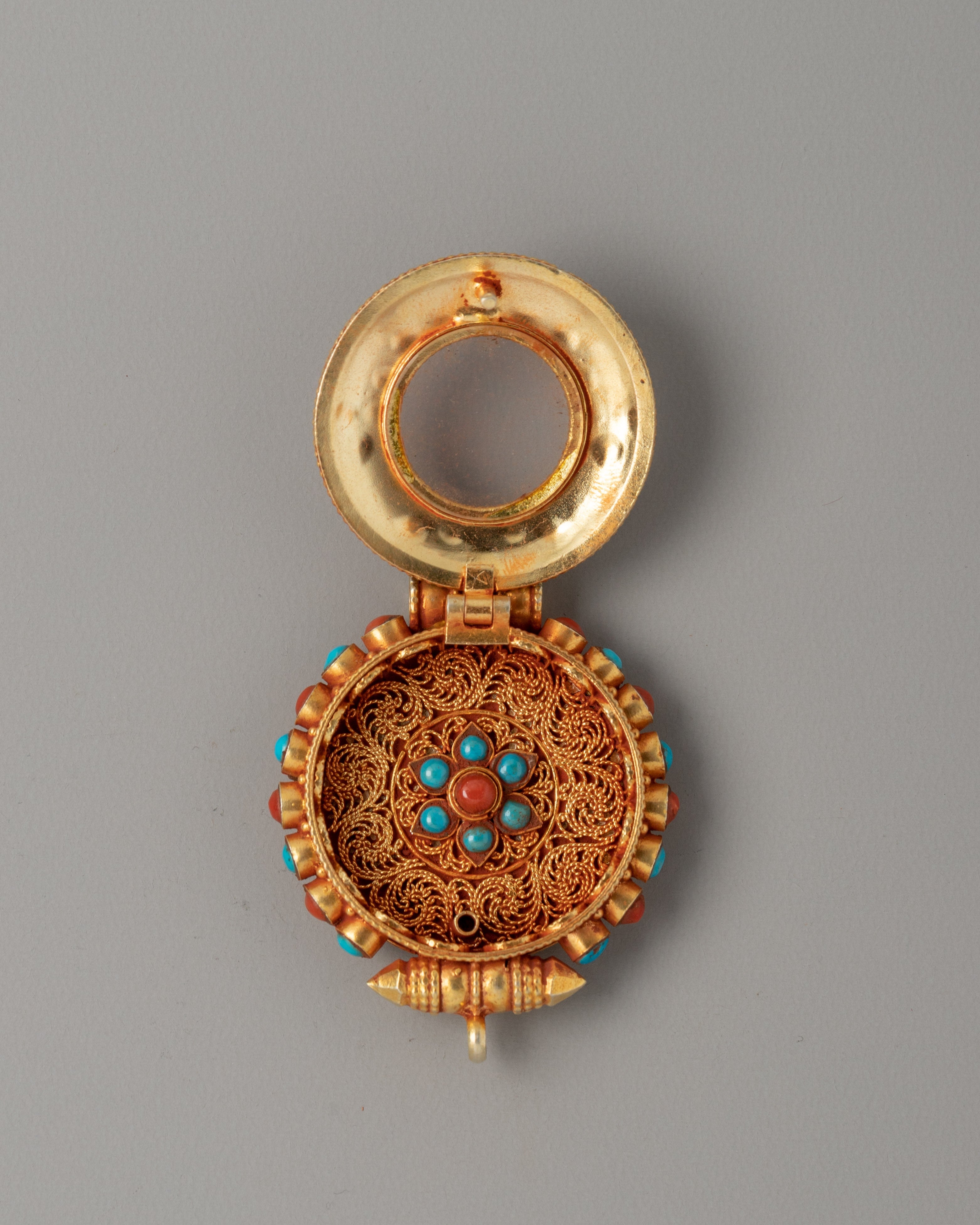 Handcrafted Gold-Plated Tibetan Pendant | Gemstones Spiritual Jewelry
