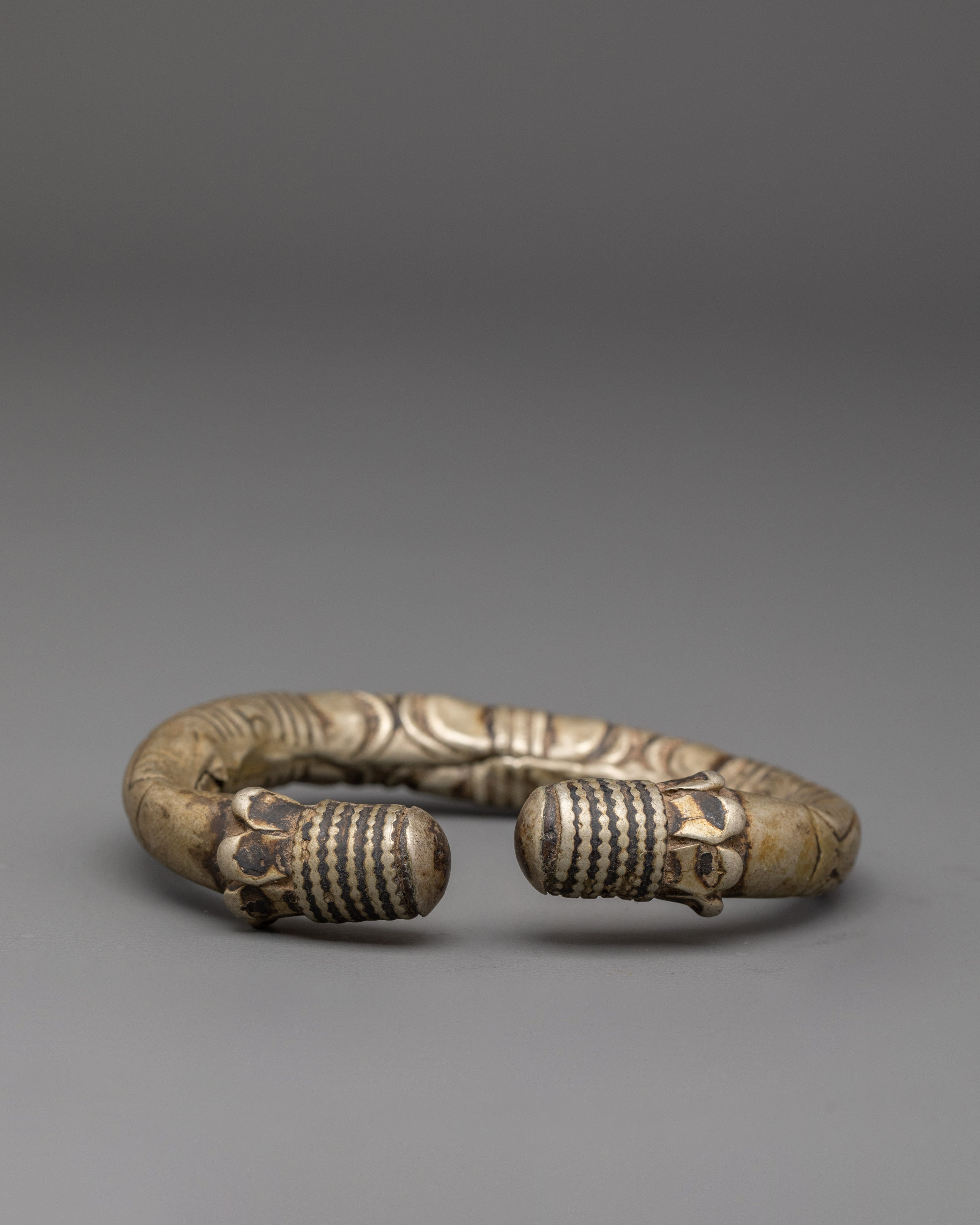 Silver Cuff Armlet Tribal Bracelet |  Beautiful Hand Work Bangle