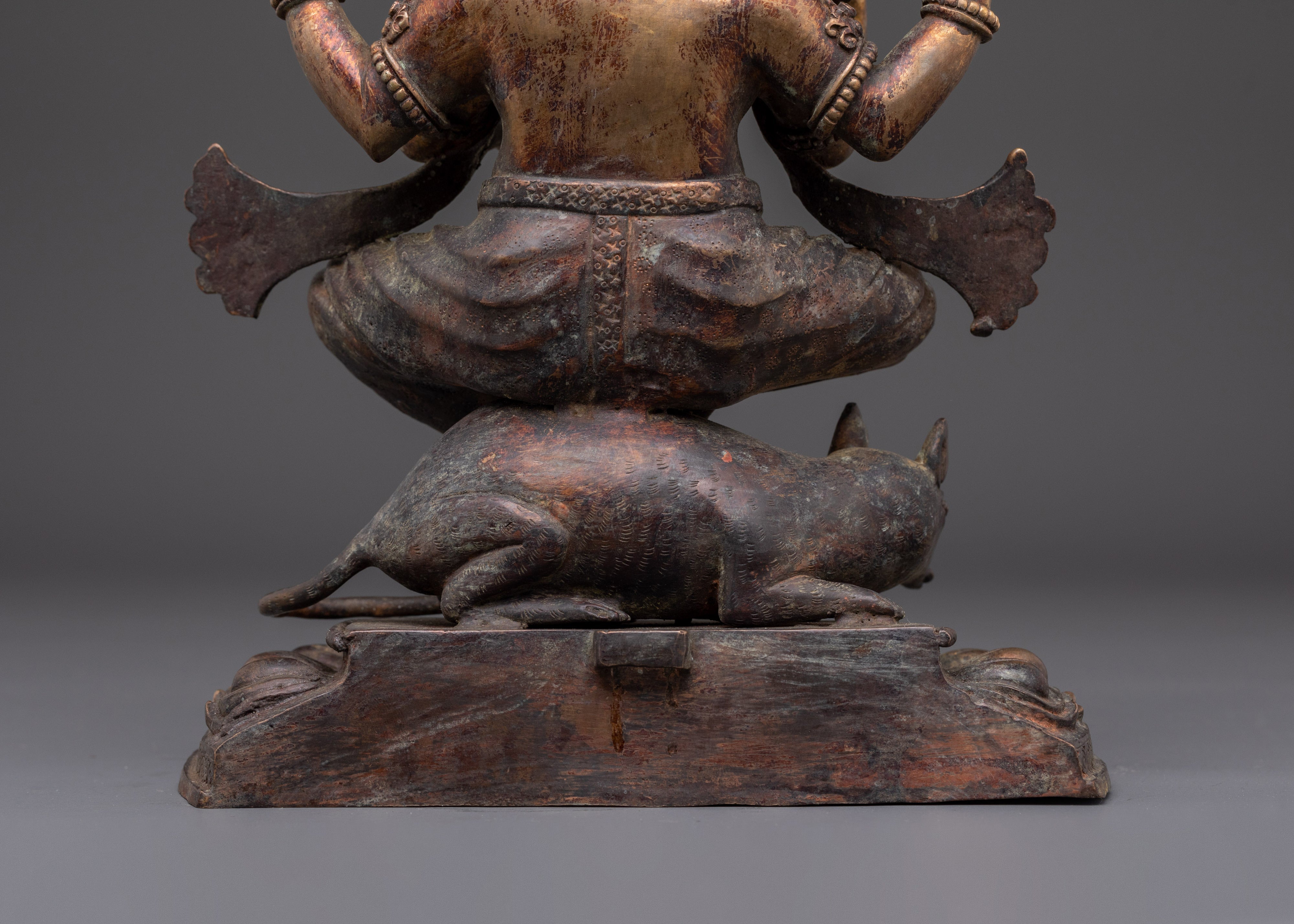 Lord Ganesha sculpture | Ganesh Idol for Spiritual Prosperity