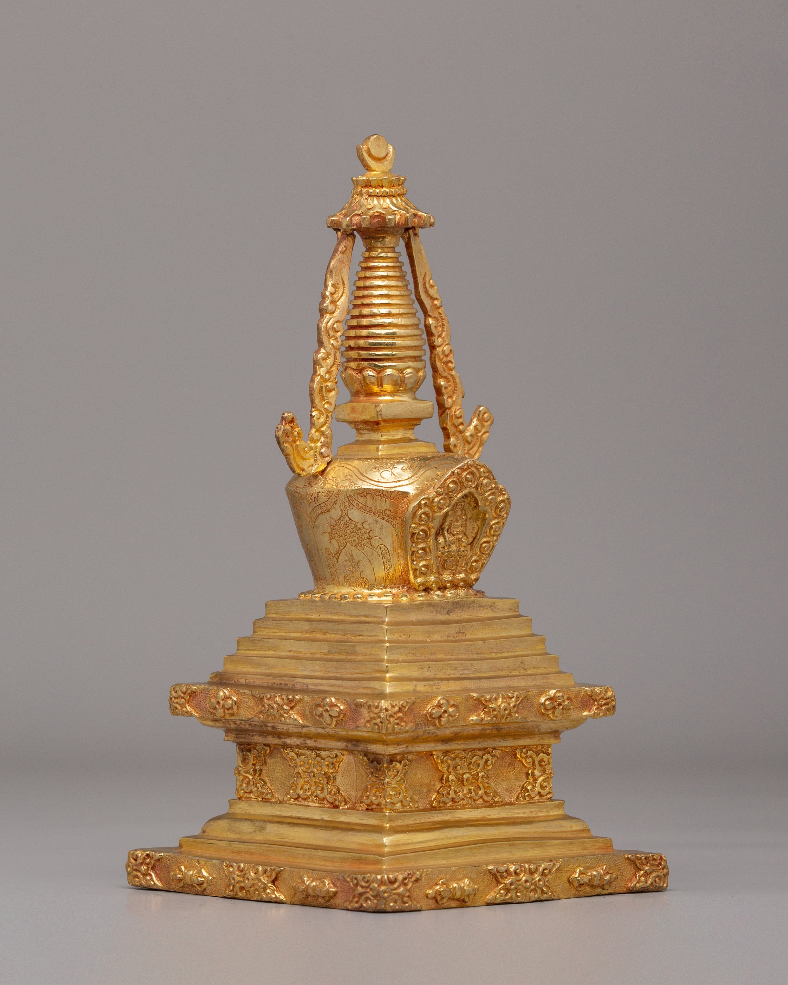 Himalayan Buddhist Stupa for Meditation | Handcrafted Sacred Shrine