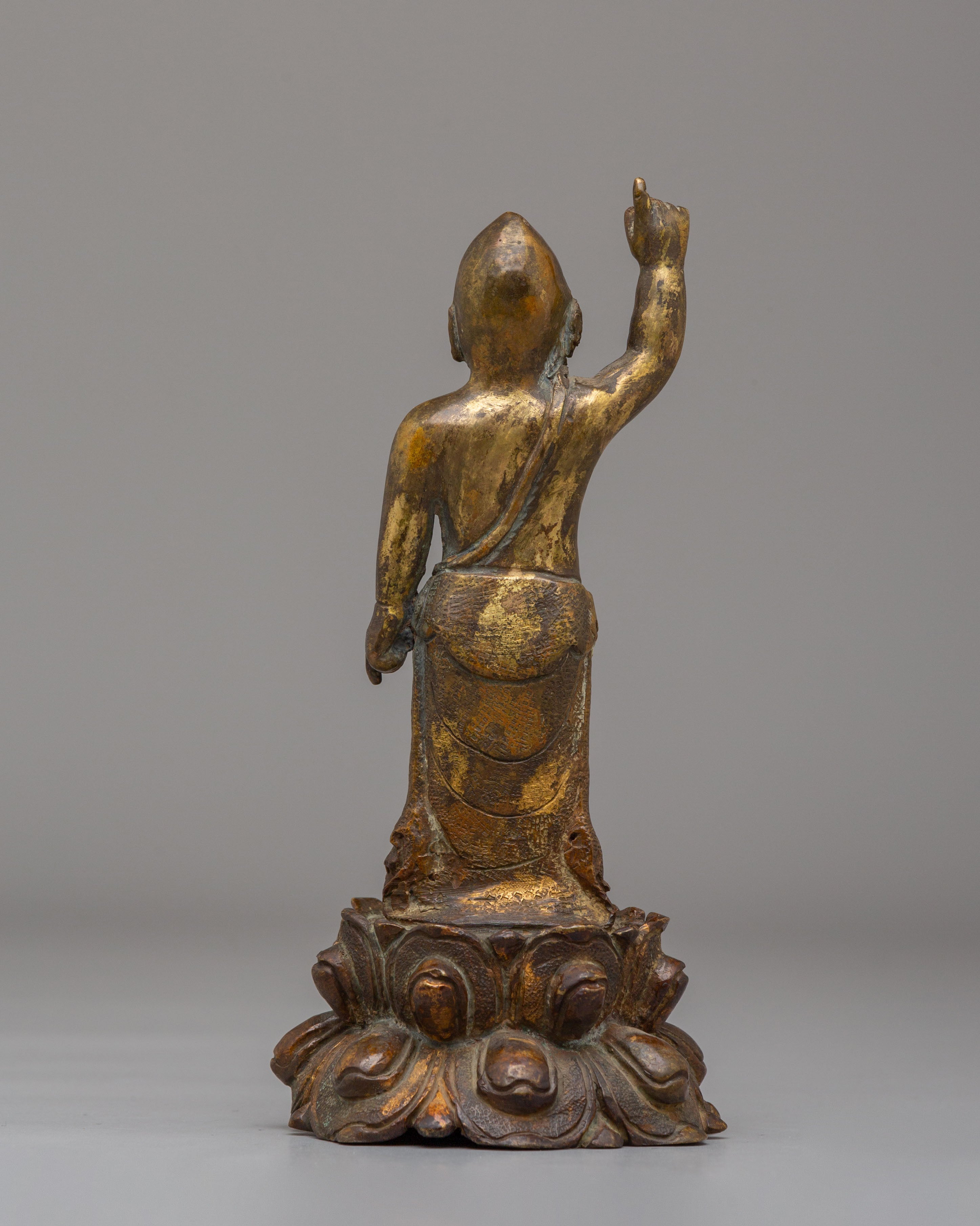 Buddhist Founder Siddhartha Gautama Statue | Symbol of Enlightenment & Inner Peace
